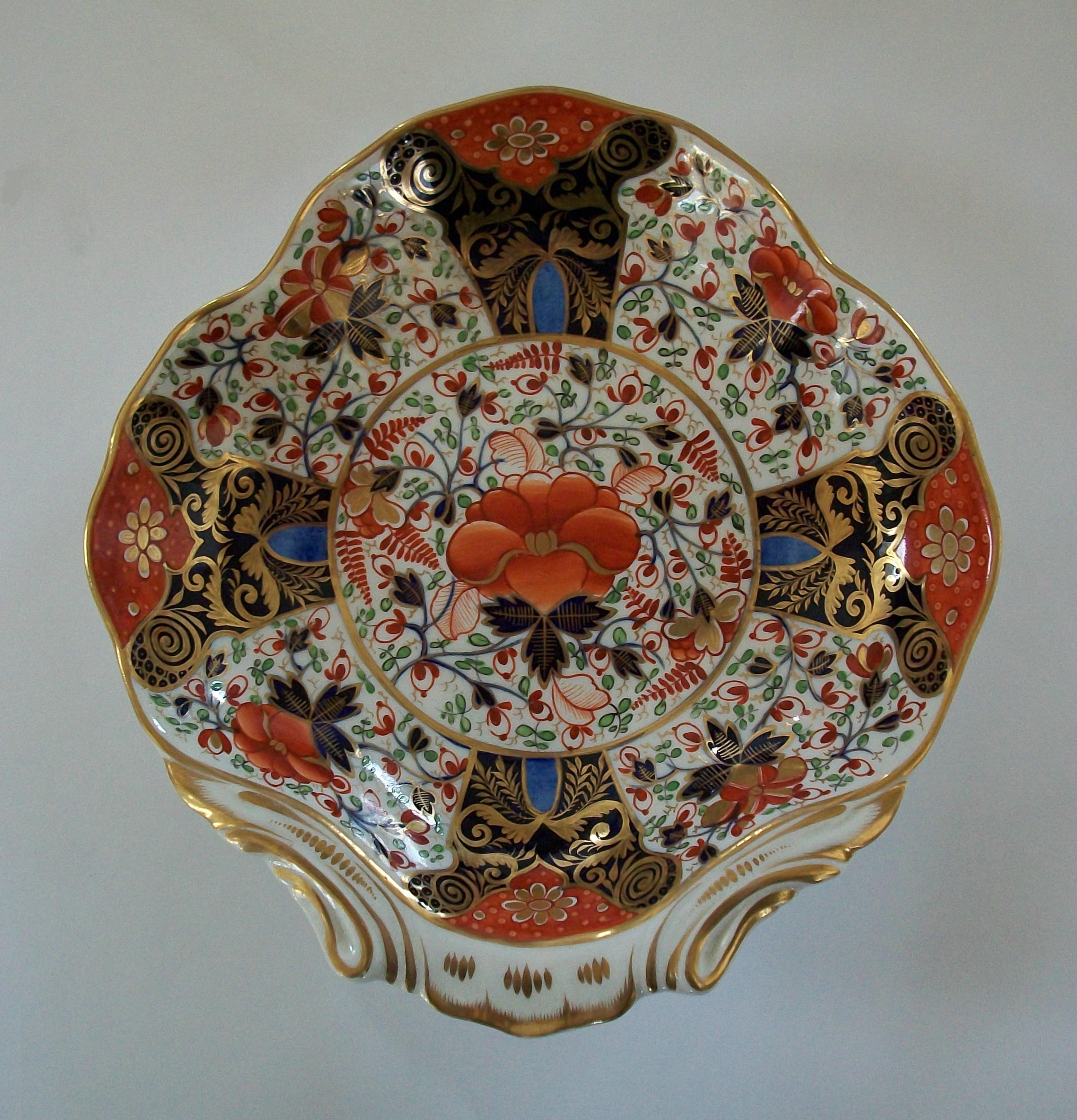 19th Century Derby Duesbury Imari Porcelain Dessert Service - 18 Pieces - U.K. - Circa 1825 For Sale