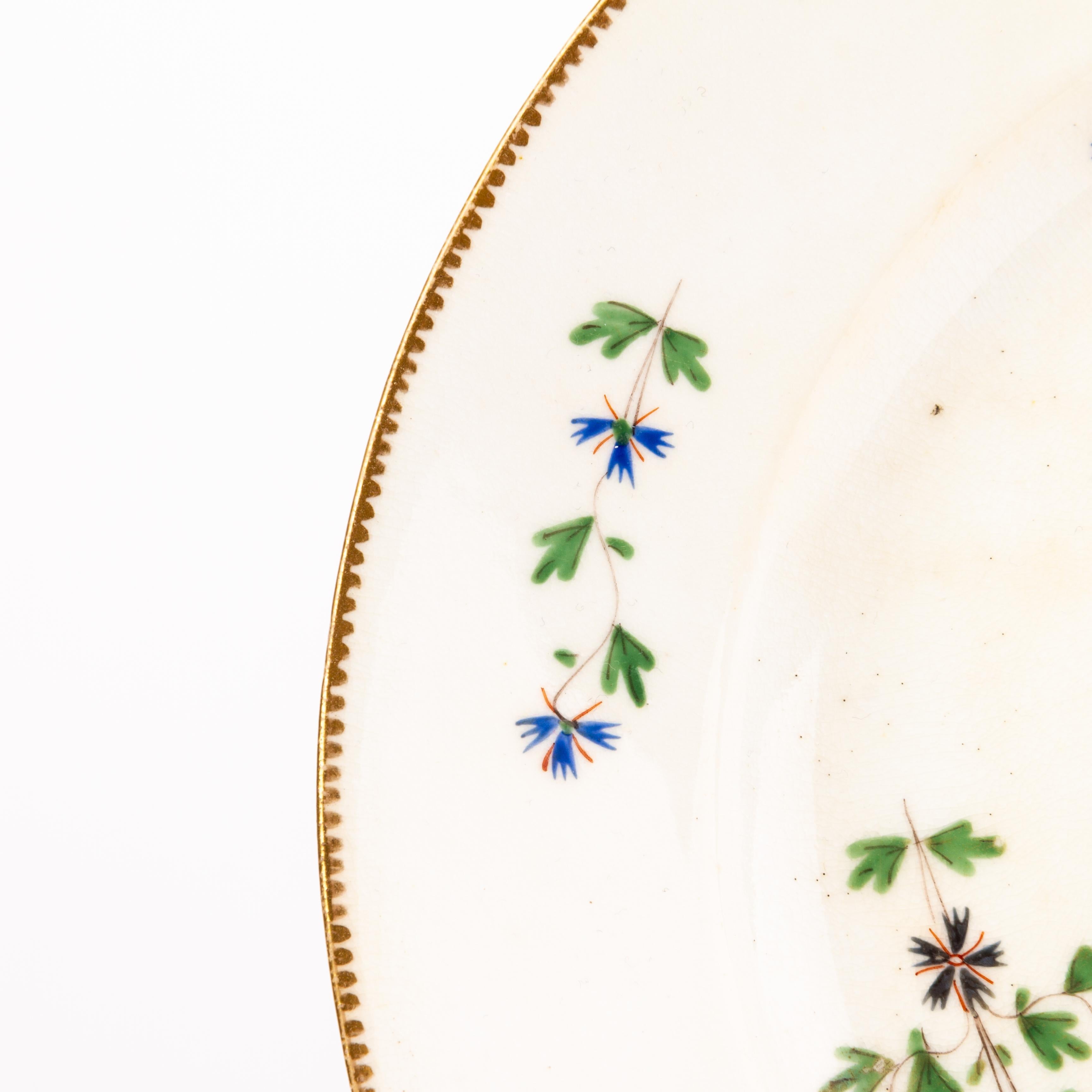 Derby Fine Porcelain Cornflower Pattern Plate 19th Century  For Sale 1