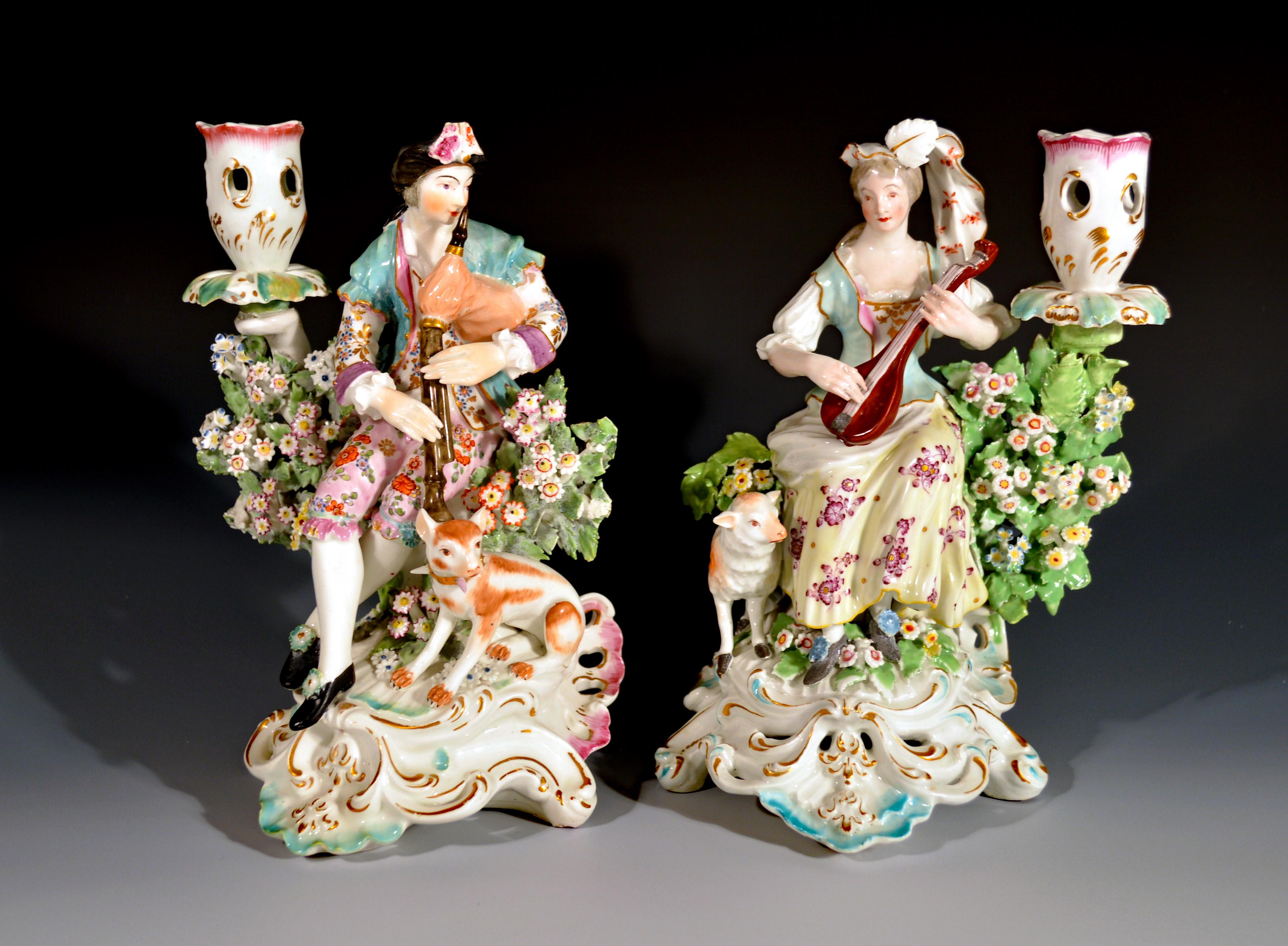 Derby Porcelain Candlesticks with Figures of Musicians, circa 1760-1765 For Sale 3