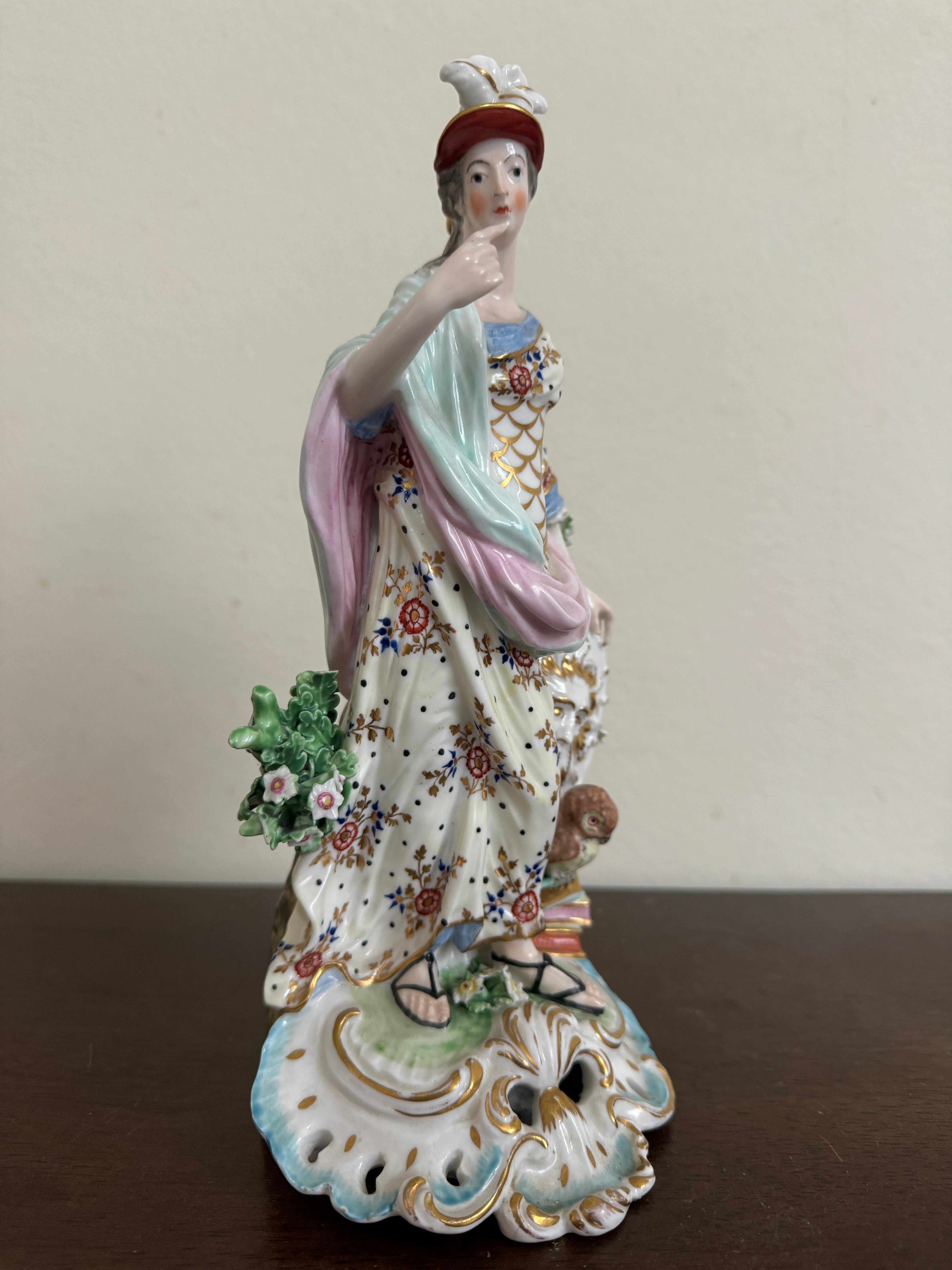 Porcellana Figura di Minerva in porcellana Derby, 1780 circa in vendita