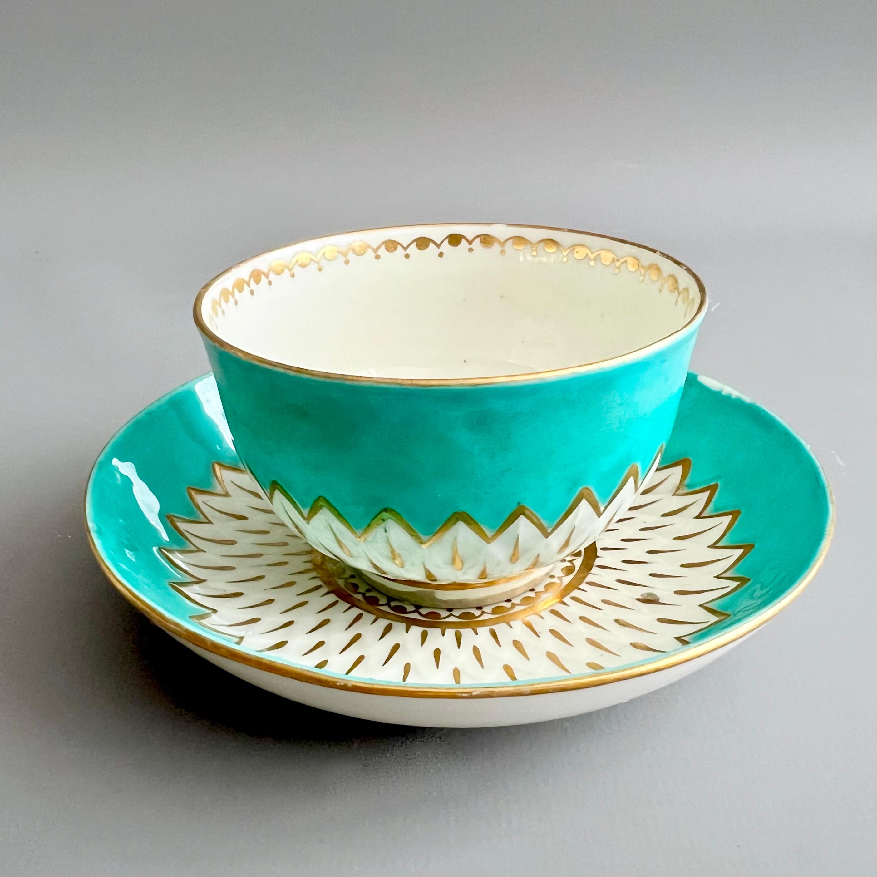 Tazón de té de porcelana Derby, motivo alcachofa en turquesa, georgiano ca 1785 (4) Jorge III en venta