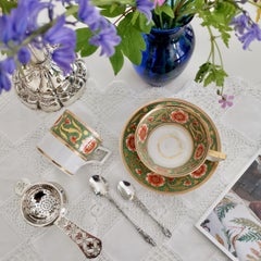 Derby Porcelain Teacup Trio, Green with Red Flowers, 1800-1810