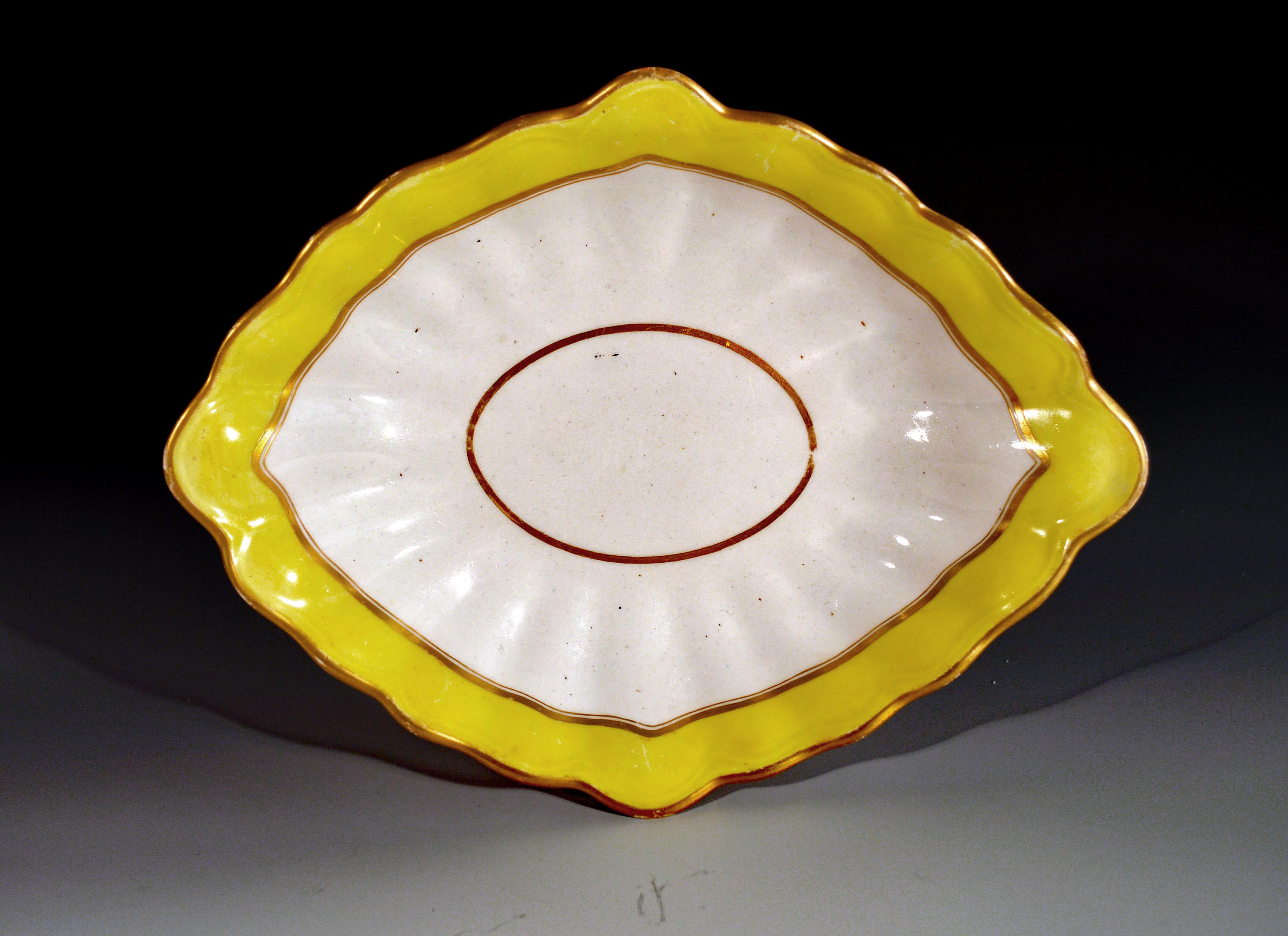 Derby Porcelain Yellow-Ground Botanical Dish, Pattern #473, circa 1785 In Good Condition In Downingtown, PA