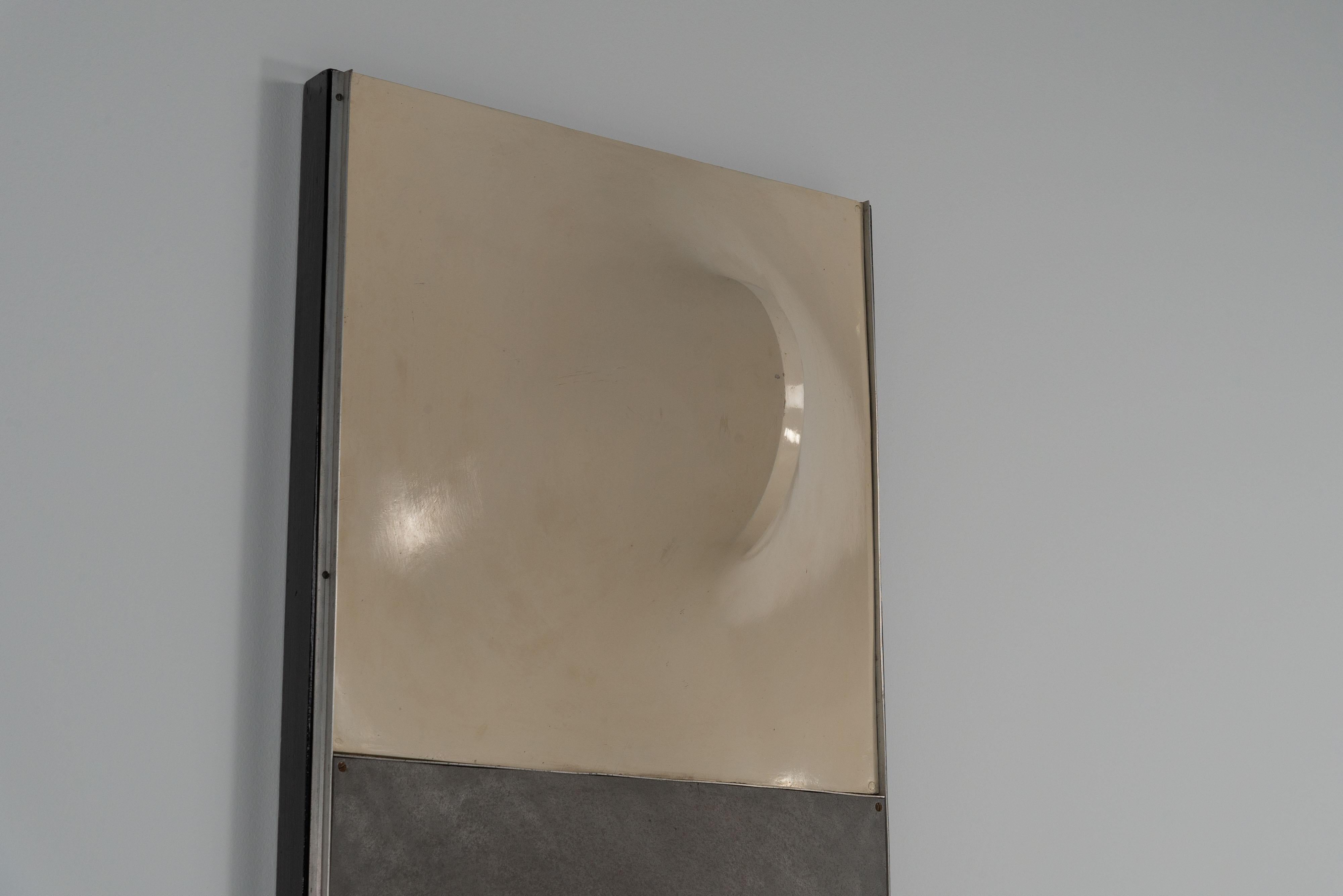 Aluminium Derek Carruthers, œuvre d'art à triple torsion Royaume-Uni 1966 en vente