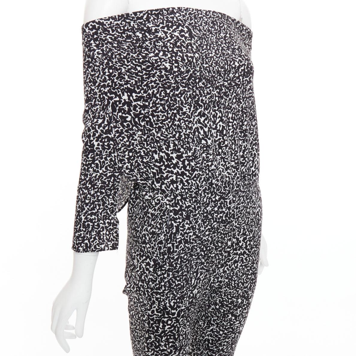 DEREK LAM 10 Crosby Derek Lam Combinaison bustier en soie mélangée blanche à imprimé géométrique US0 XS en vente 2