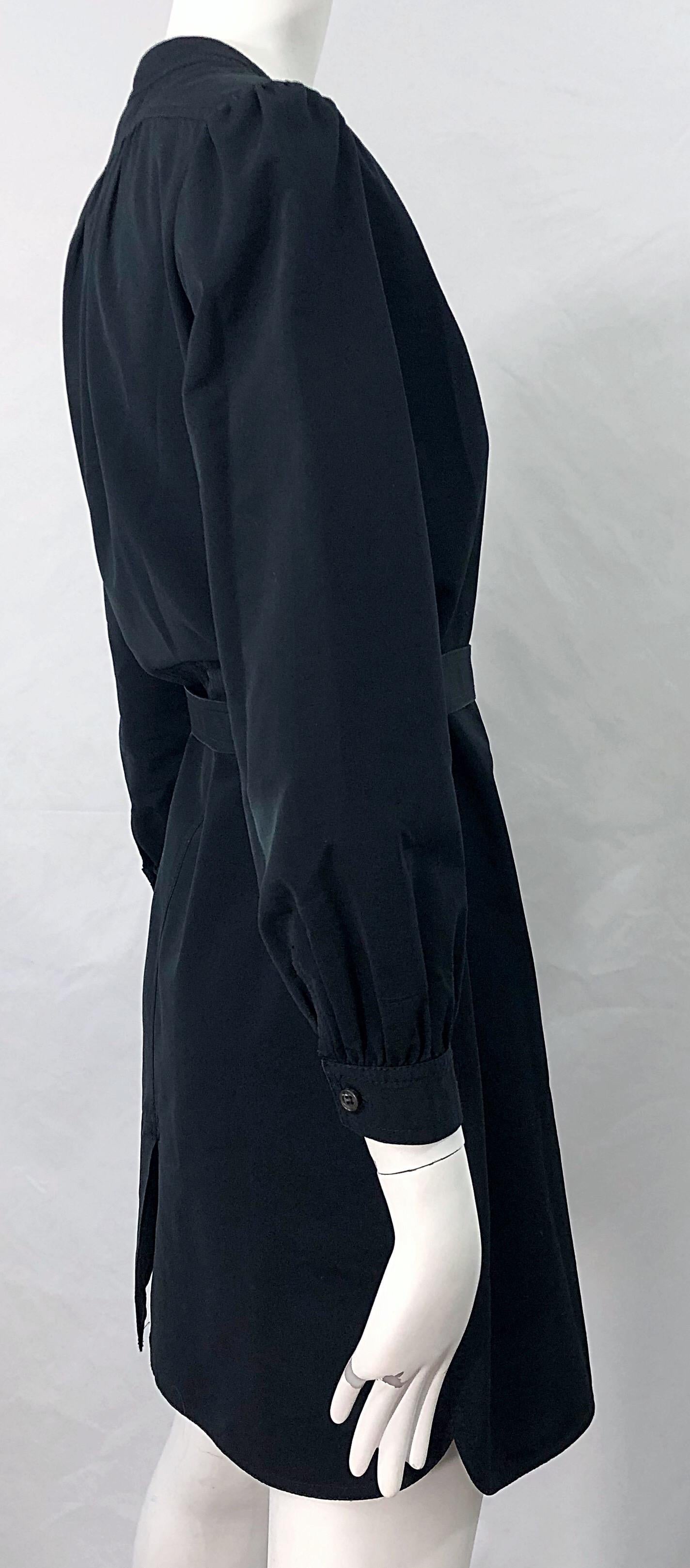Derek Lam Early 2000s Size 6 / 8 Black Silk Rayon Belted Shirt Dress For Sale 6