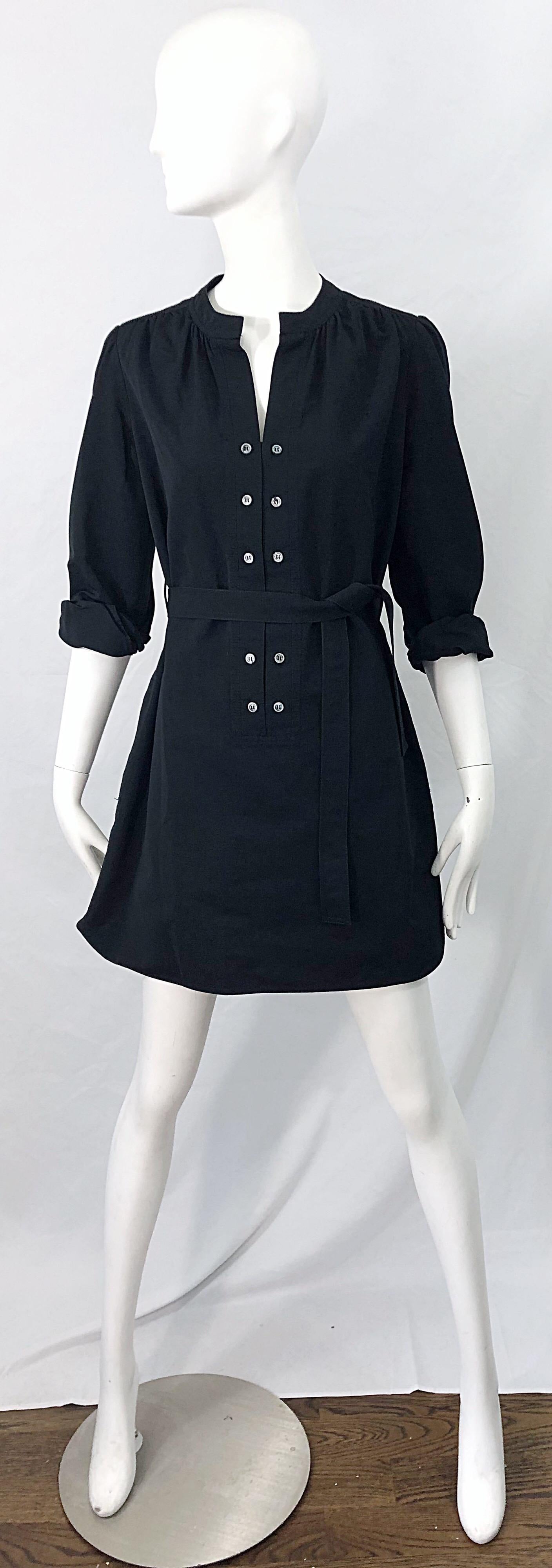 Derek Lam Early 2000s Size 6 / 8 Black Silk Rayon Belted Shirt Dress For Sale 1