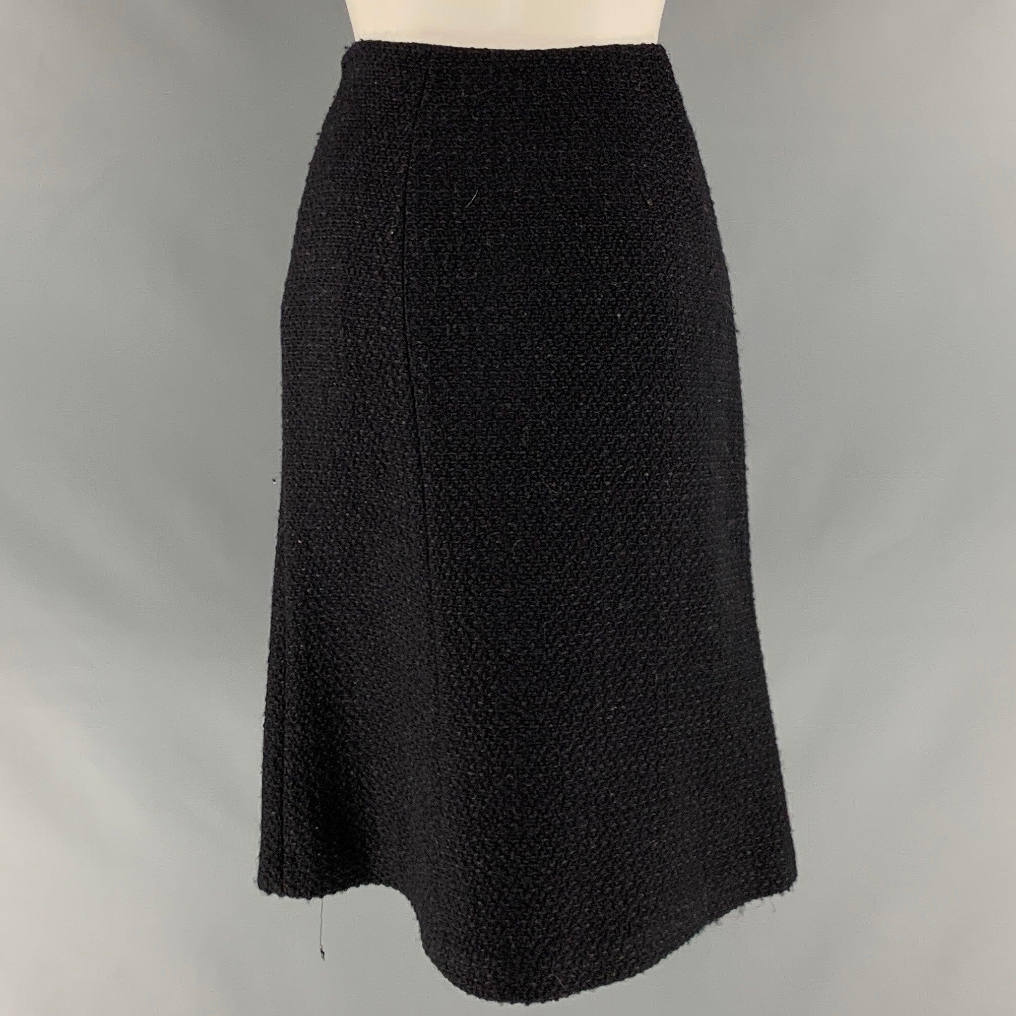DEREK LAM Size 28 Black Textured A-Line Knee-Length Skirt In Good Condition For Sale In San Francisco, CA