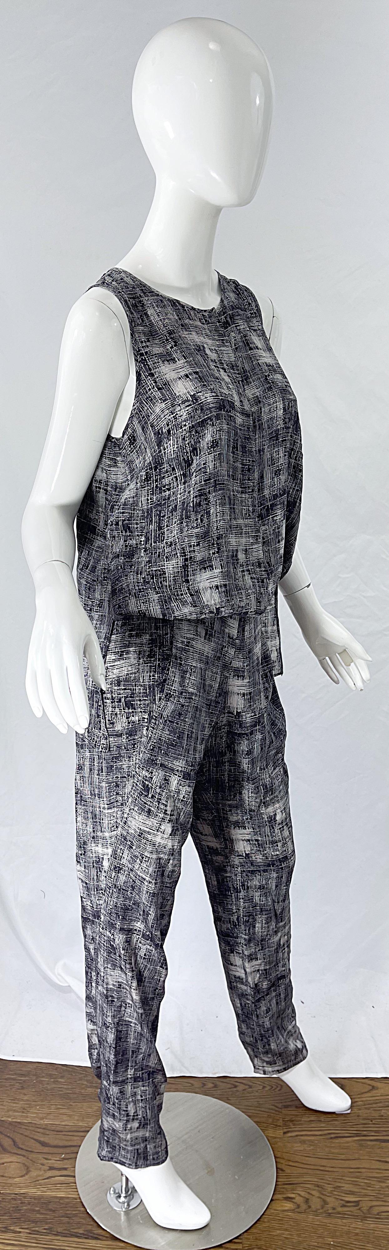 Derek Lam Size 4 / 6 Black and White Silk Wing Back Sleeveless Jumpsuit For Sale 5