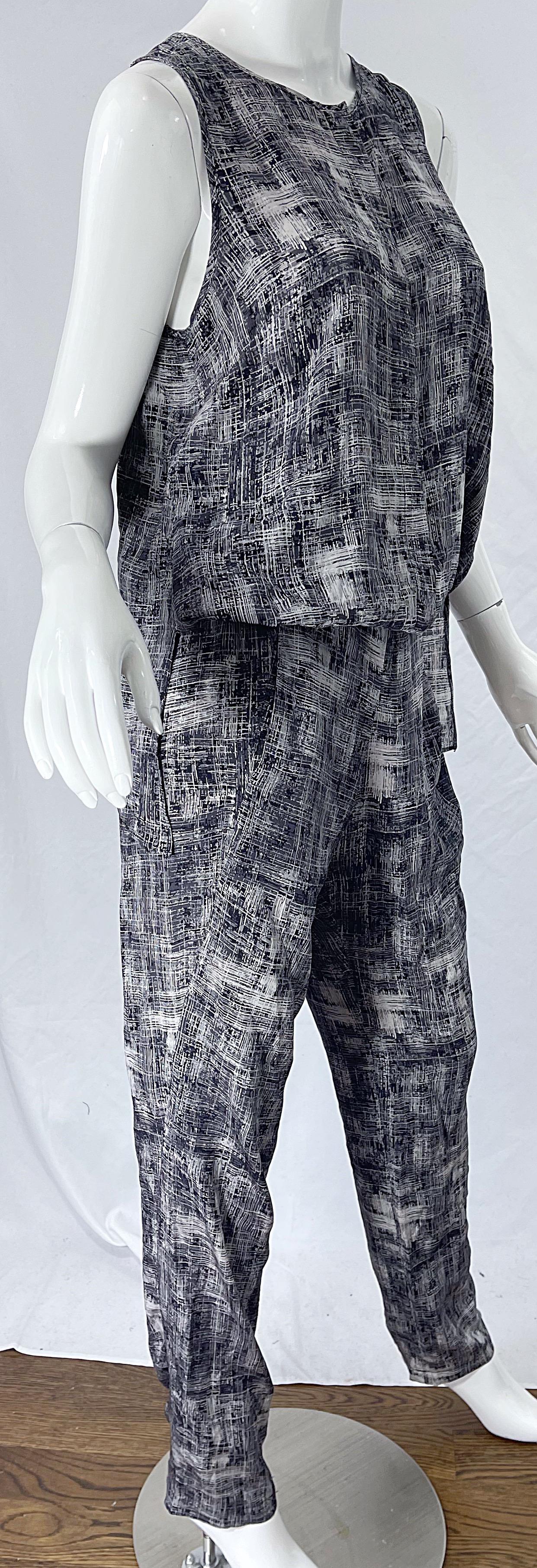 Women's Derek Lam Size 4 / 6 Black and White Silk Wing Back Sleeveless Jumpsuit  For Sale