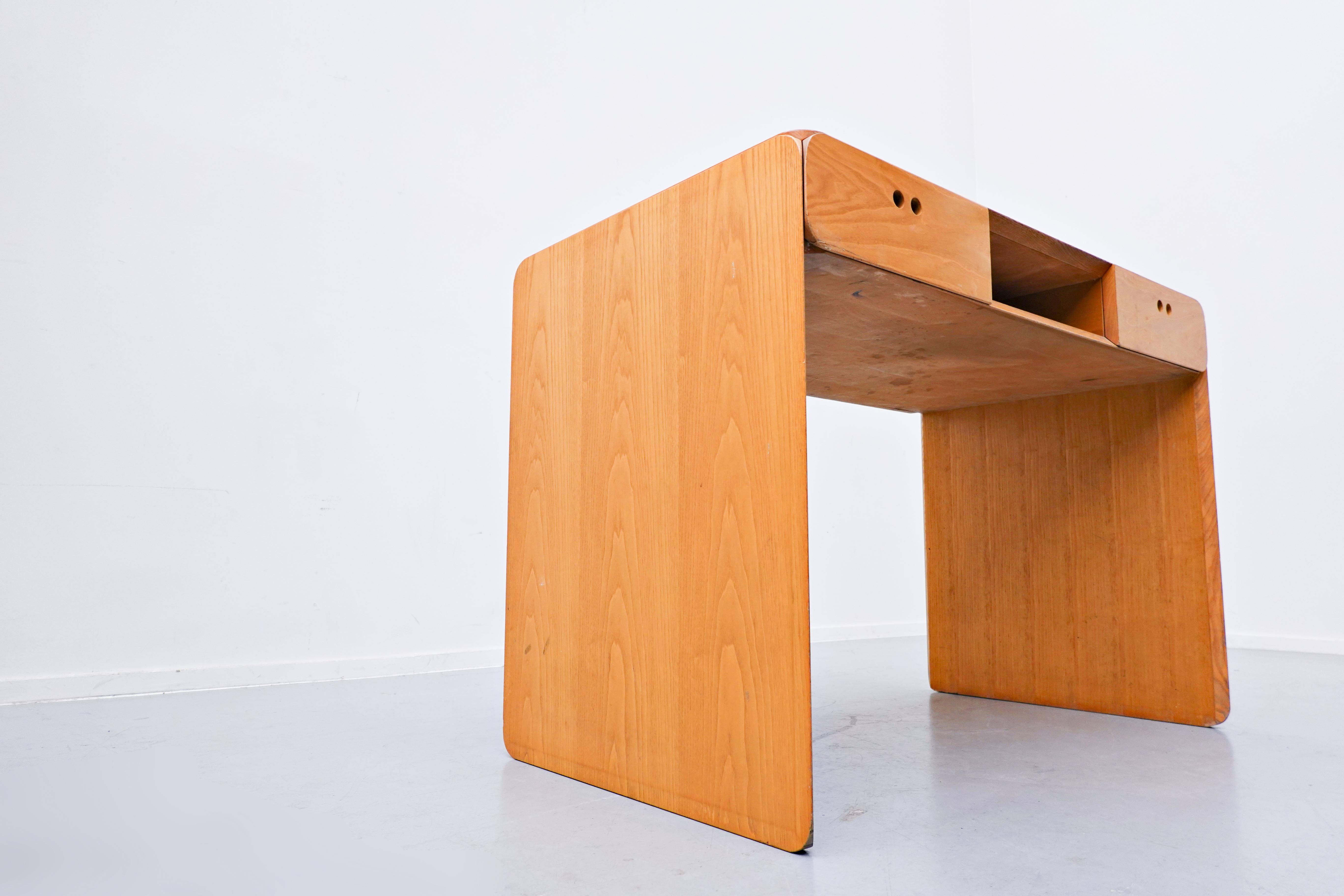 Derk Jan De Vries Desk, 1980s 3