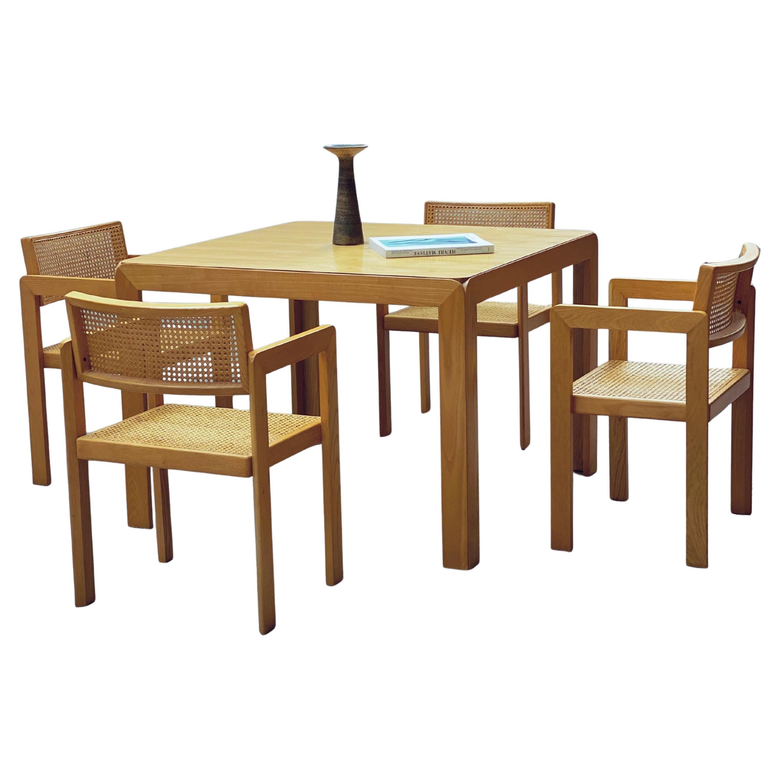 Derk Jan De Vries Esszimmer Set Esstisch & Stühle Esche Geflecht, Italien 1970er