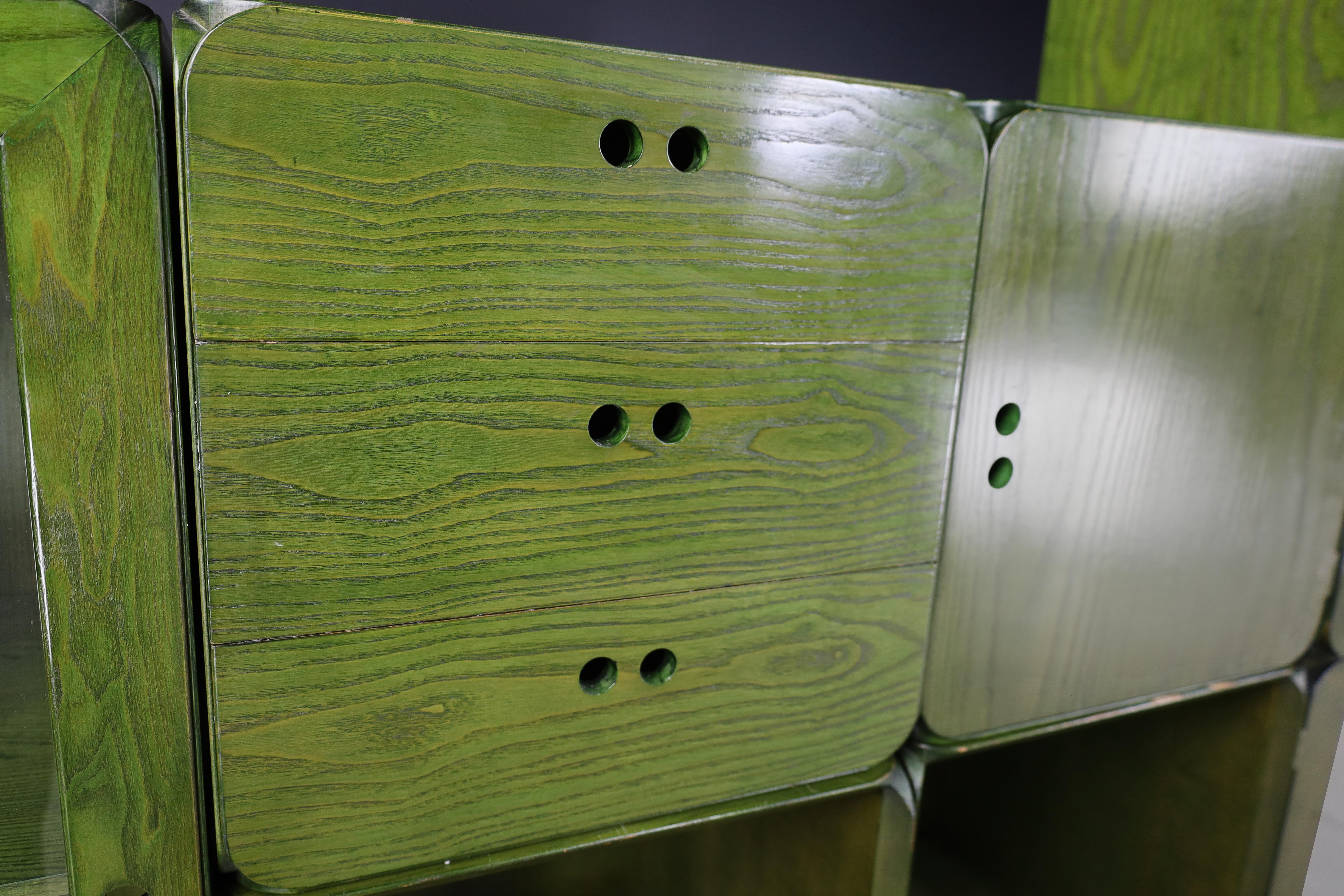 Derk Jan de Vries pour Maisa di Seveso, bibliothèque modulaire vert naturel. en vente 1