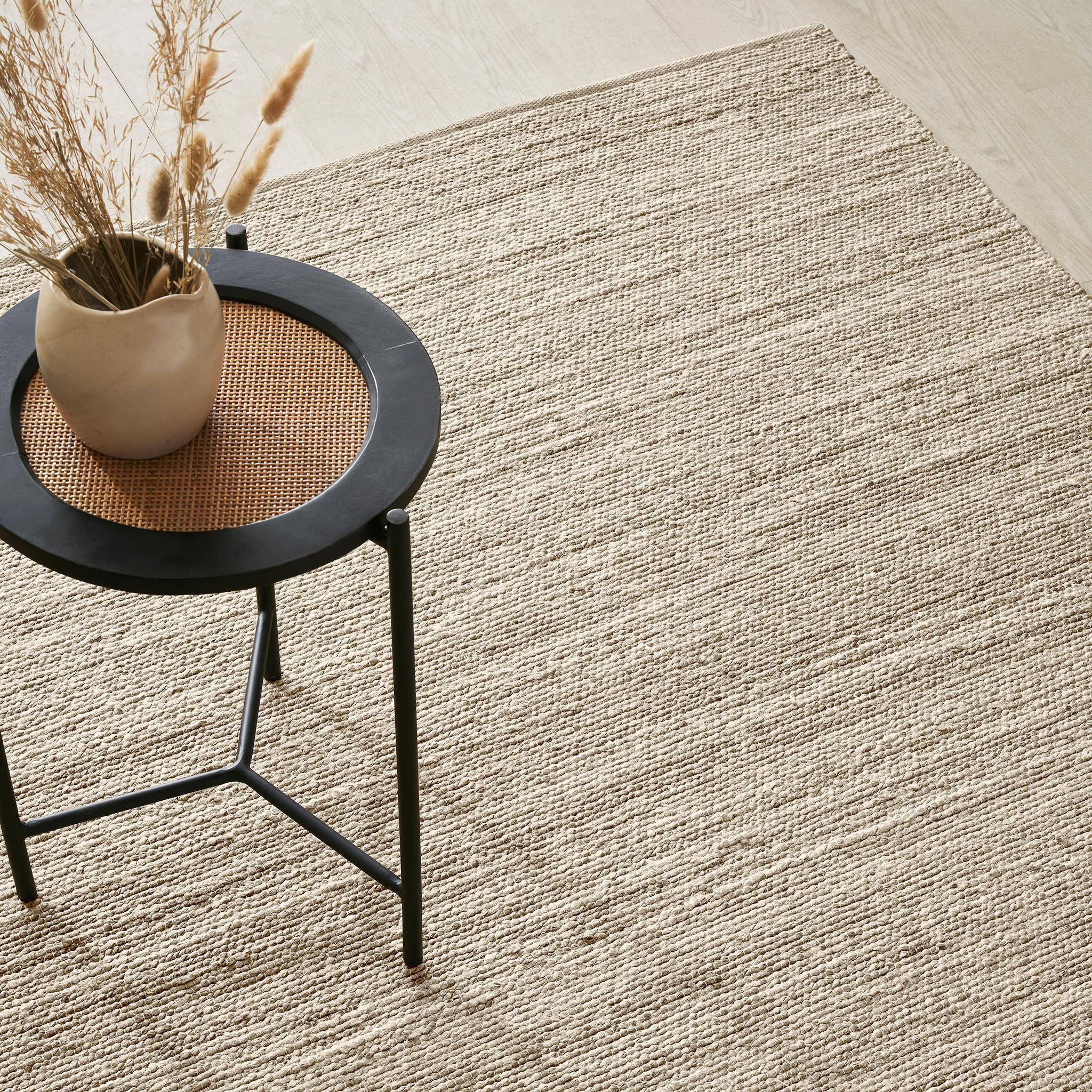 
Community, synonymous with growth, togetherness and belonging, has inspired the making of Dern – portrayed here with linear lines, accented and bound by a single thread. Woven from 100% handspun jute, Dern is beautifully adaptive in its