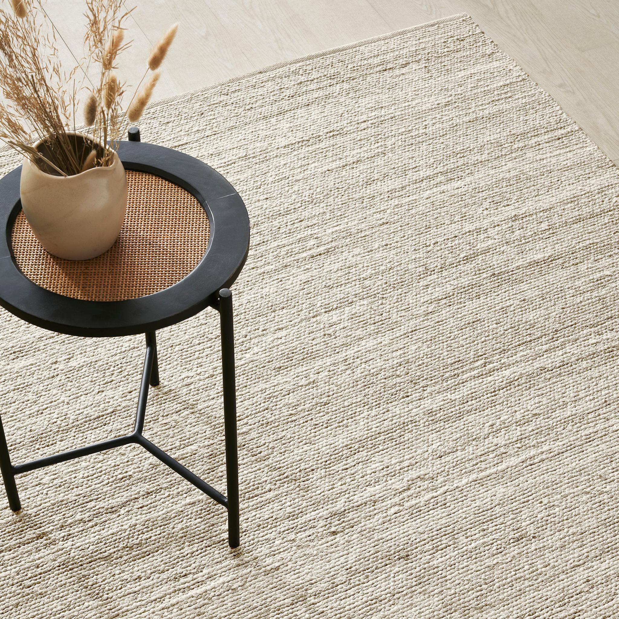 
Community, synonymous with growth, togetherness and belonging, has inspired the making of Dern – portrayed here with linear lines, accented and bound by a single thread. Woven from 100% handspun jute, Dern is beautifully adaptive in its
