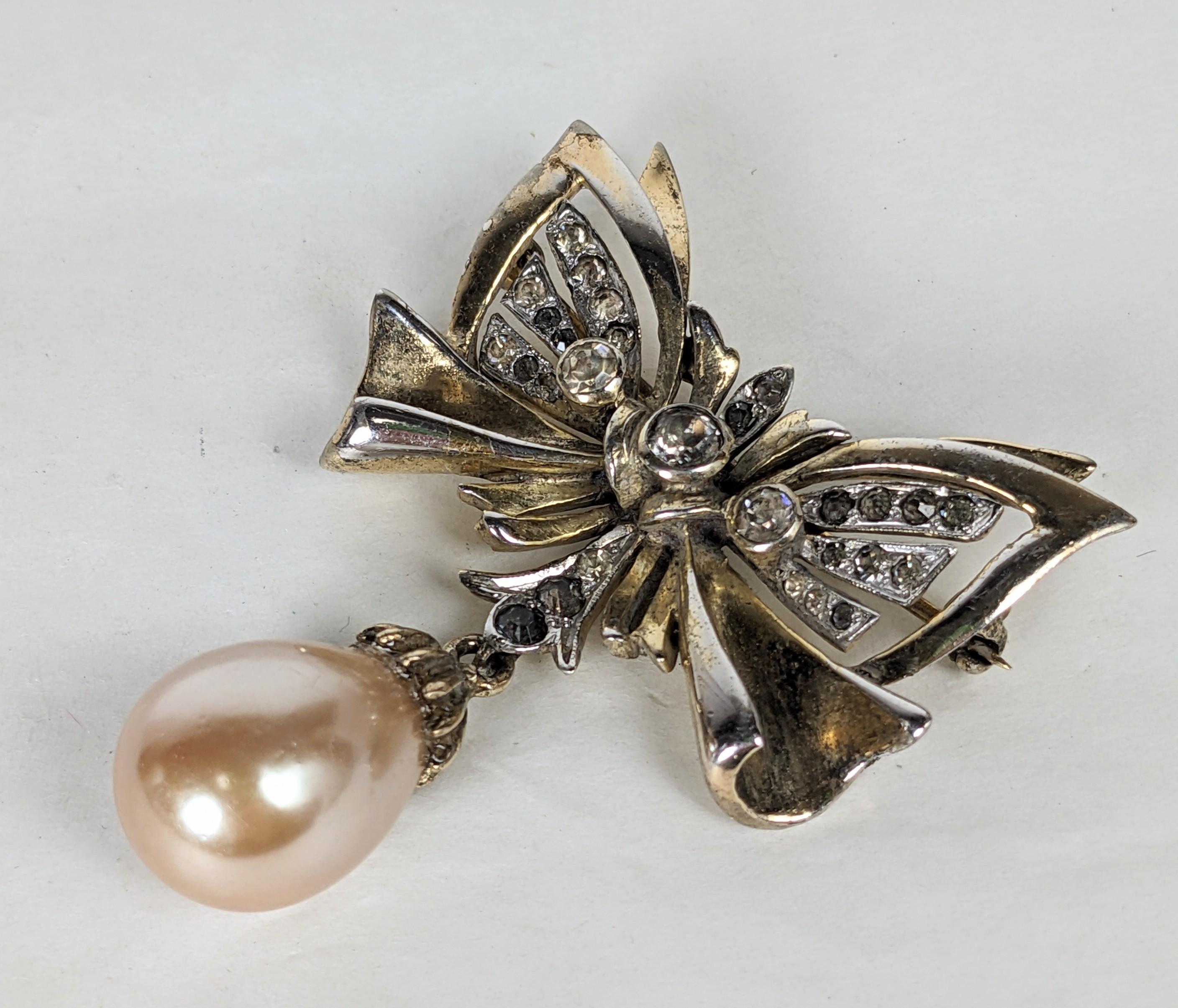 DeRosa Sterling Retro Bow Brooch In Good Condition For Sale In New York, NY