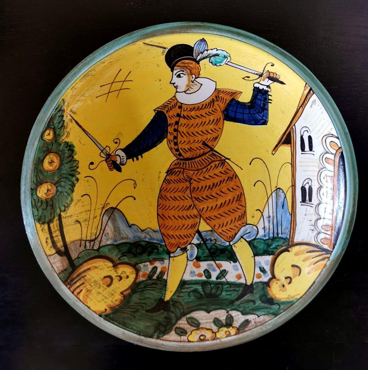 Medieval Deruta Italian Ceramic Set Three Hand Painted Wall Plates For Sale