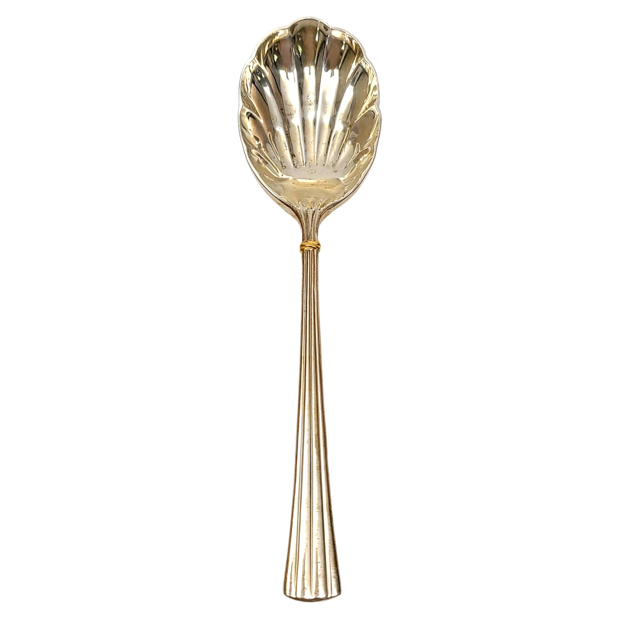Des Must Cartier Sterling Silber Gold Accent Shell Schale Zuckerlöffel 'B'