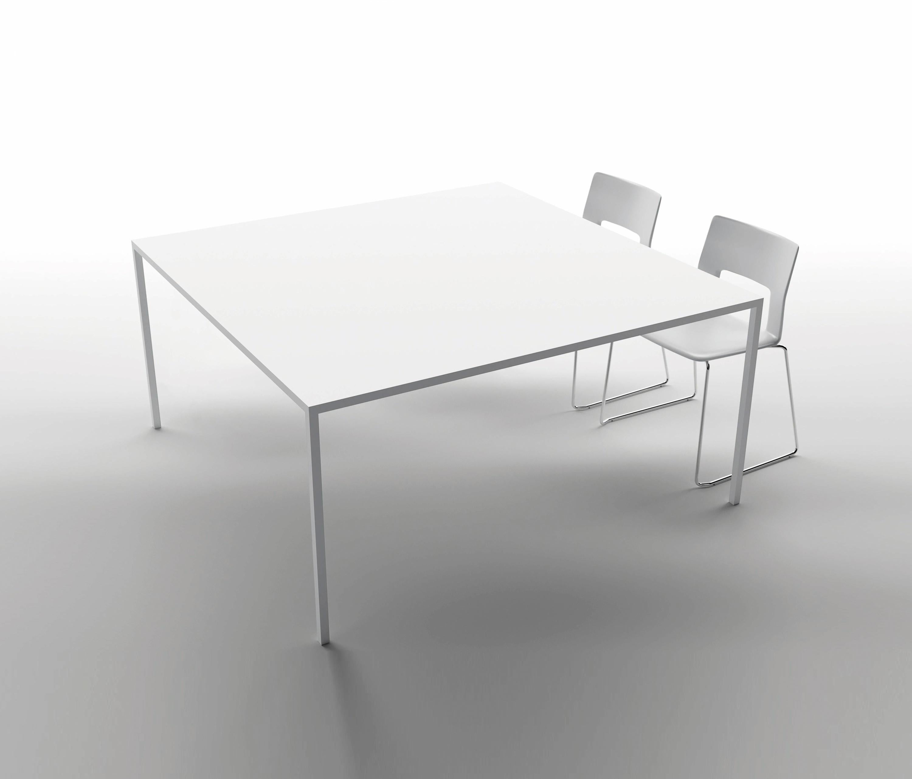 Steel Customizable Desalto 25 Table by Metrica Bruno Fattorini & Robin Rizzini For Sale