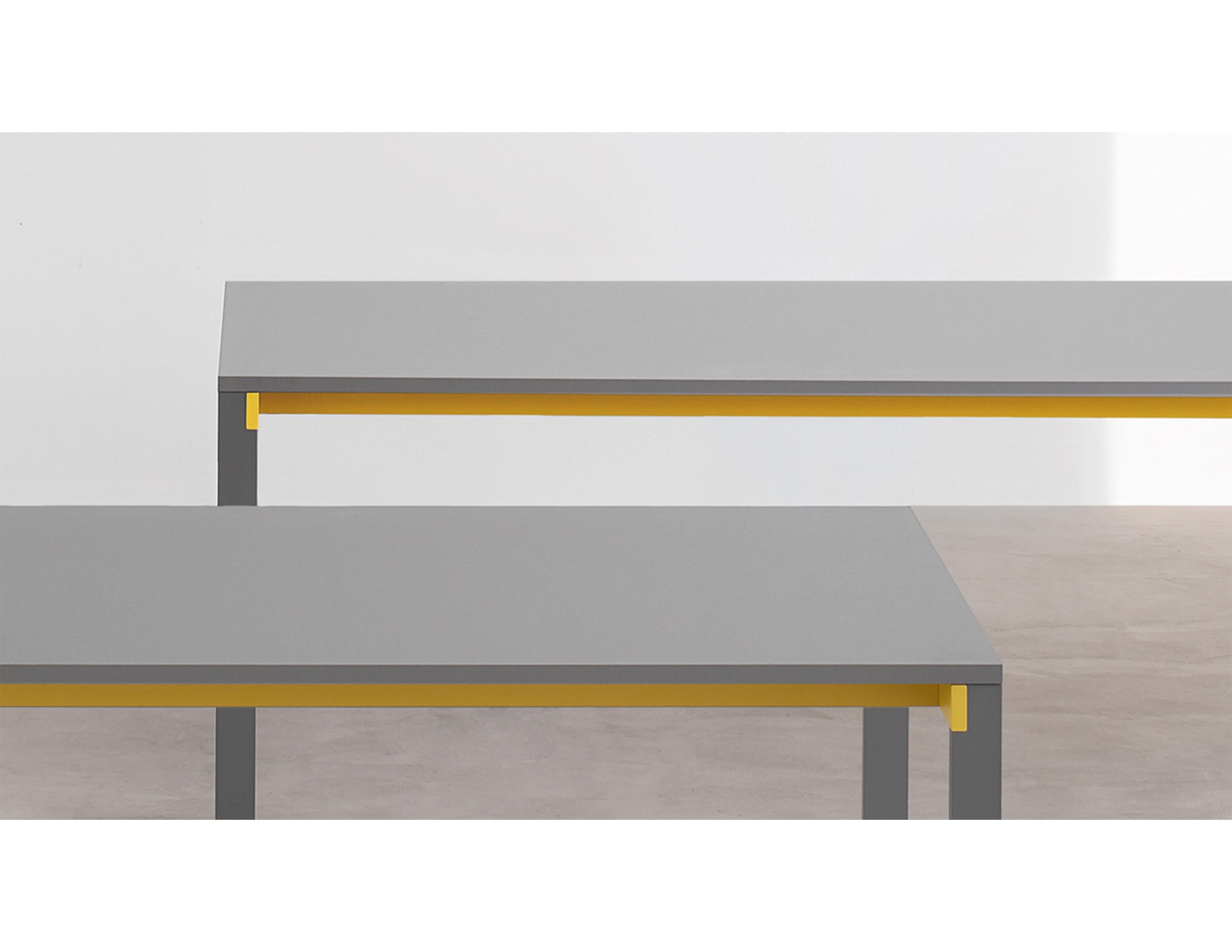 Customizable Desalto Beam Table Designed by Mario Ferrarini 5