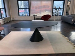 Desalto Black Oval Clay Table