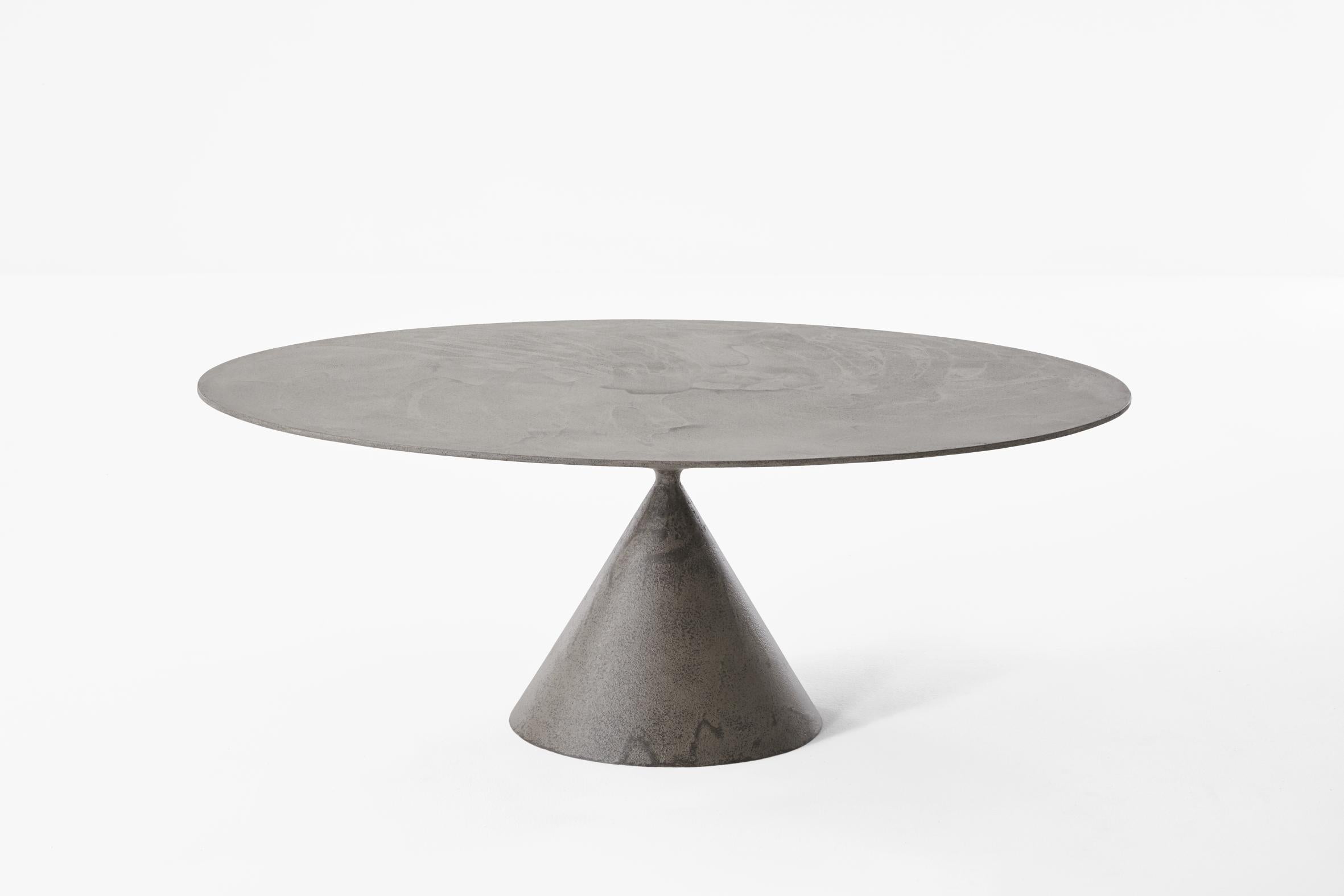 Desalto CLAY Round table with Lazy Susan in Black Concrete by Marc Krusin For Sale 9