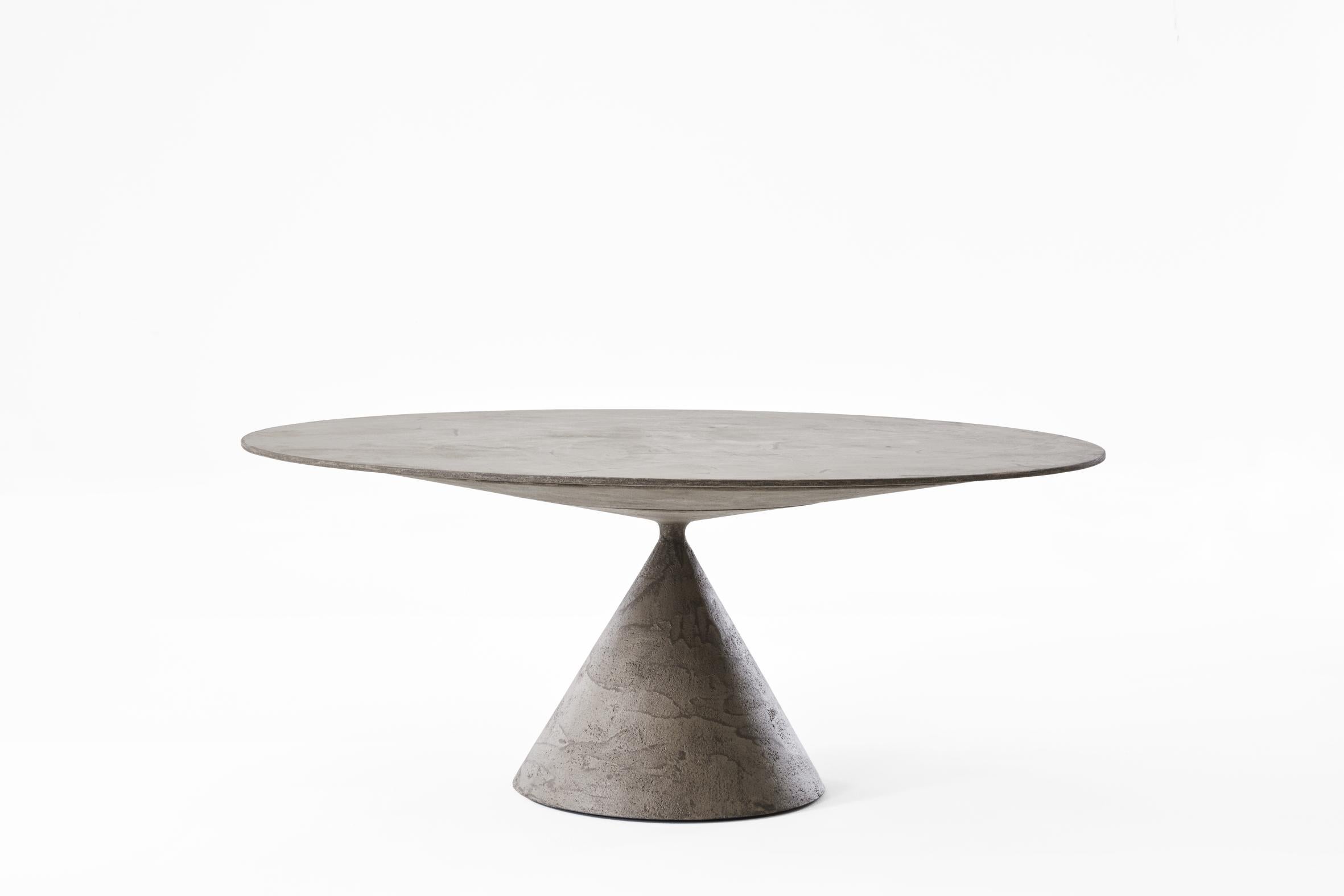Desalto CLAY Round table with Lazy Susan in Black Concrete by Marc Krusin For Sale 11