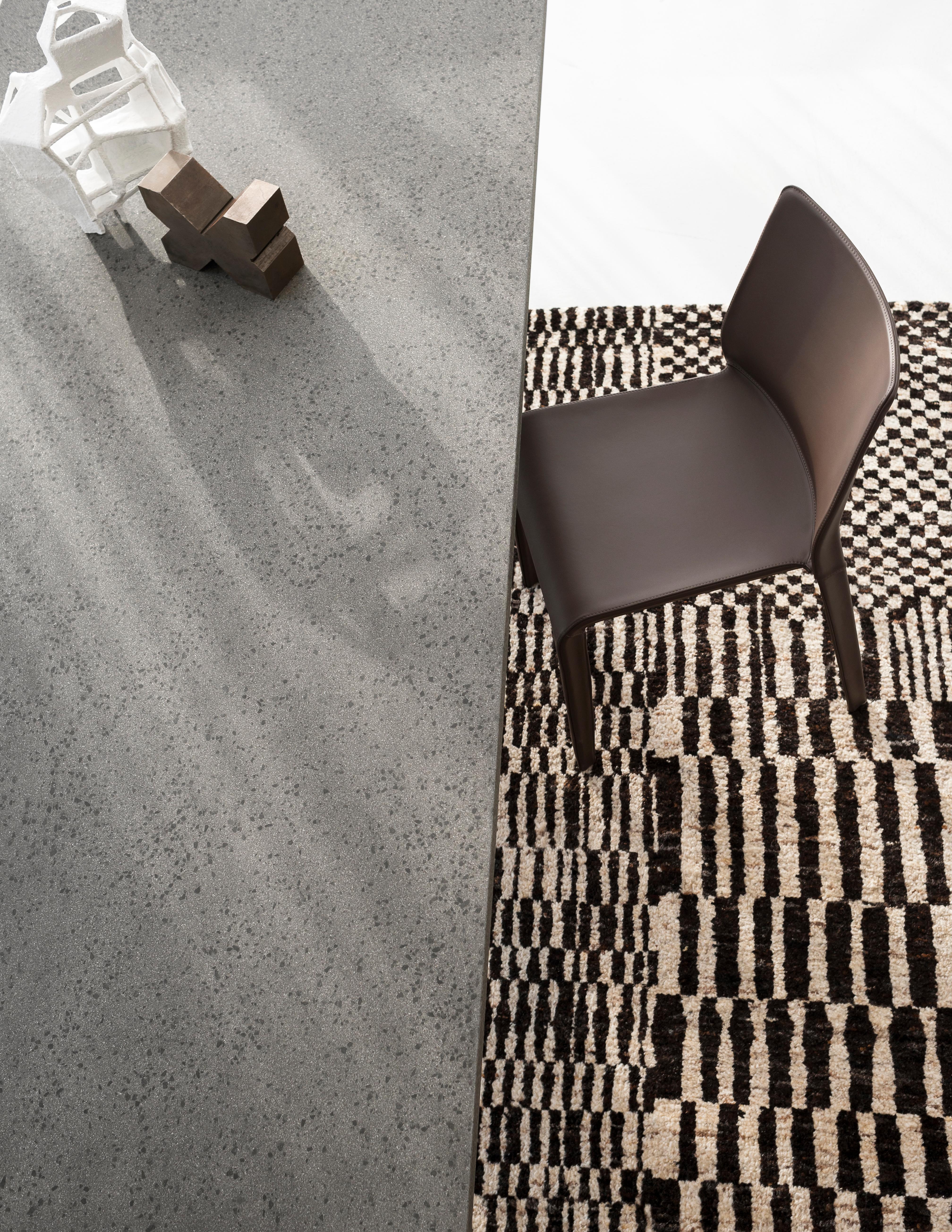 Desalto ELEMENT, großer Tisch in lackierter Oberfläche von Tokujin Yoshioka im Angebot 2