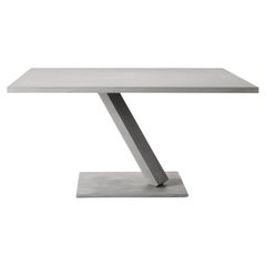 Desalto ELEMENT Kleiner Tisch aus Beton von Tokujin Yoshioka