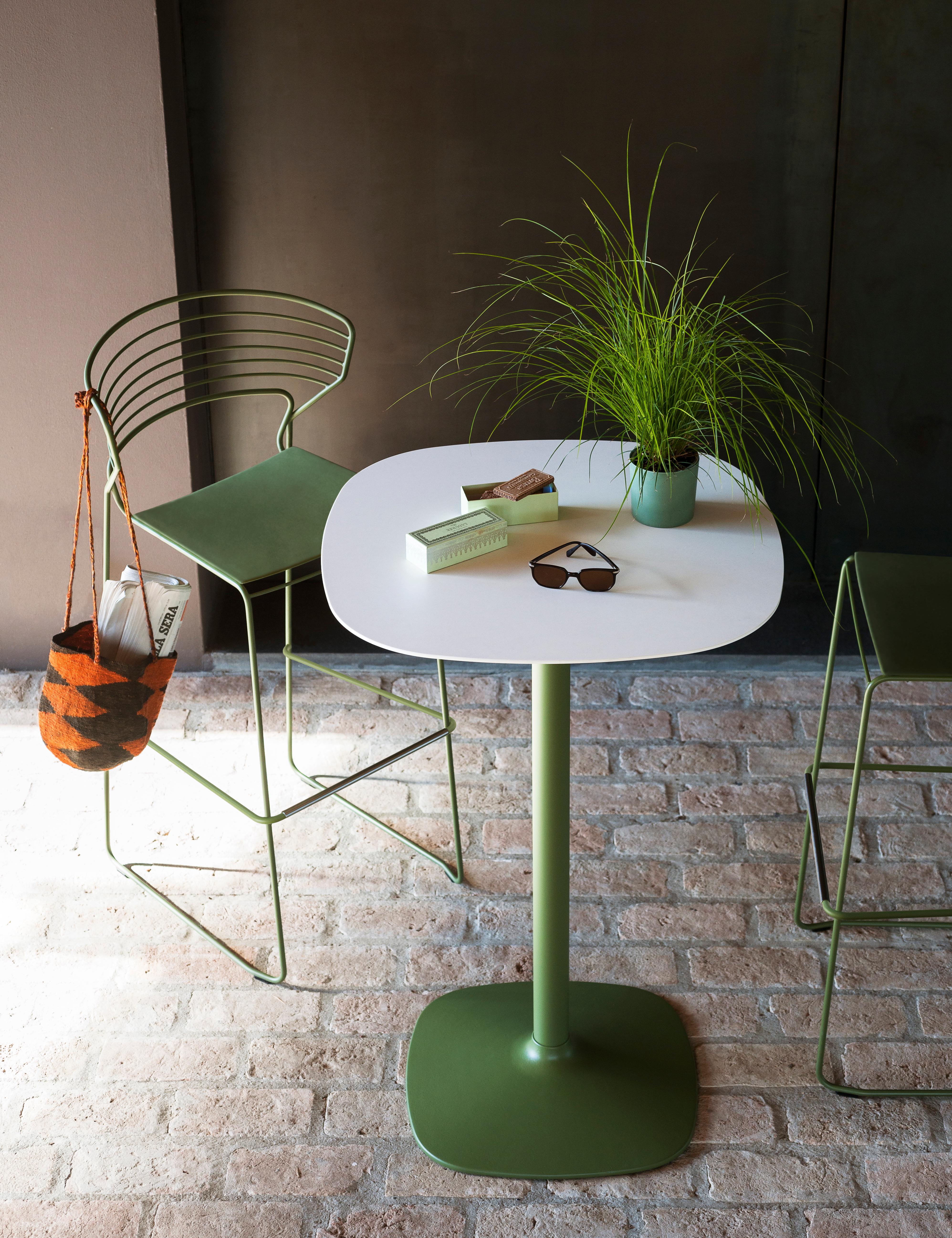 XXIe siècle et contemporain Table d'appoint Desalto ELLIS de Pocci + Dondoli en vente