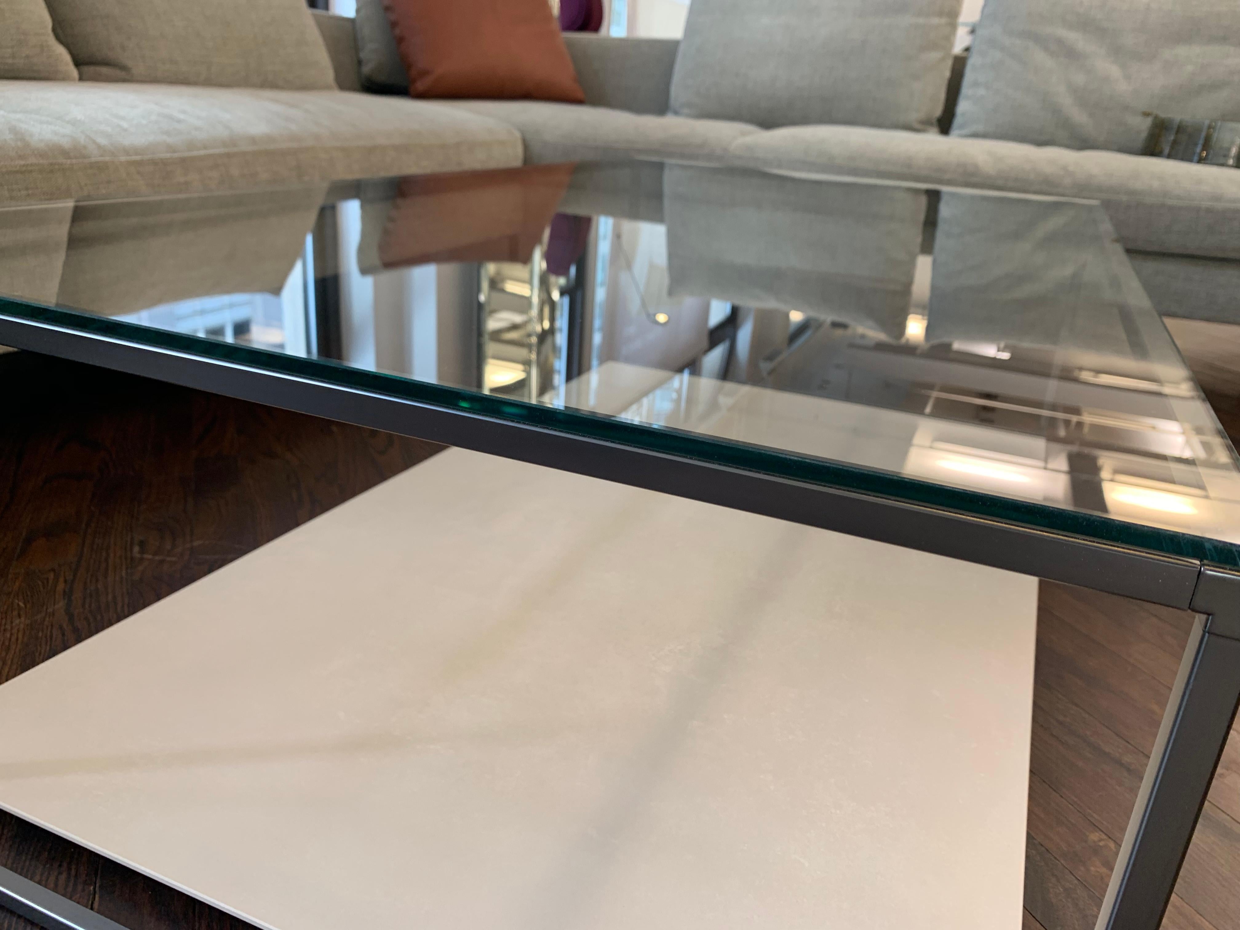 Desalto Helsinki 15 Glass Table In Excellent Condition In New York, NY