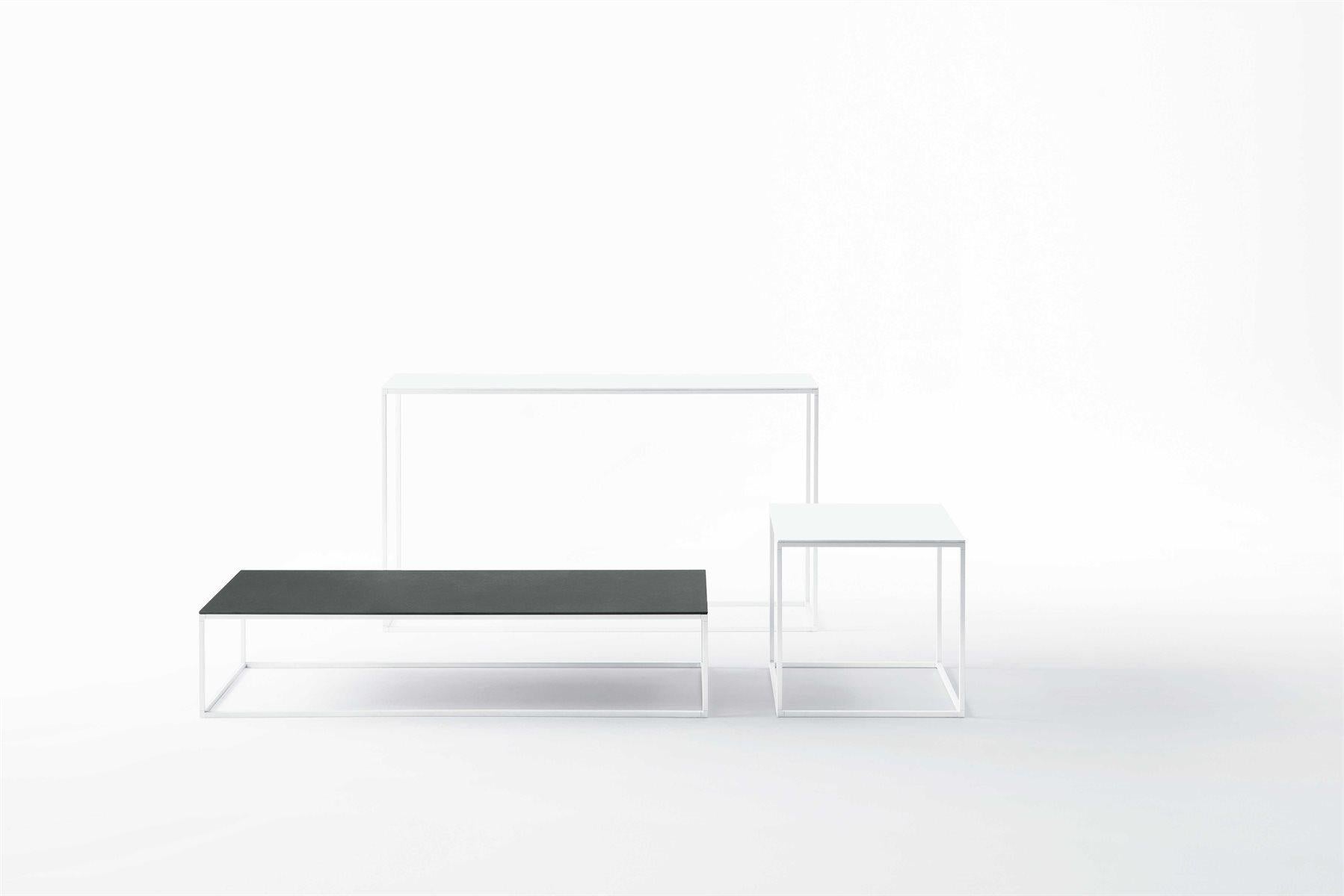 Table Desalto Helsinki 15 personnalisable avec plateau en céramique de Caronni + Bonanomi en vente 1