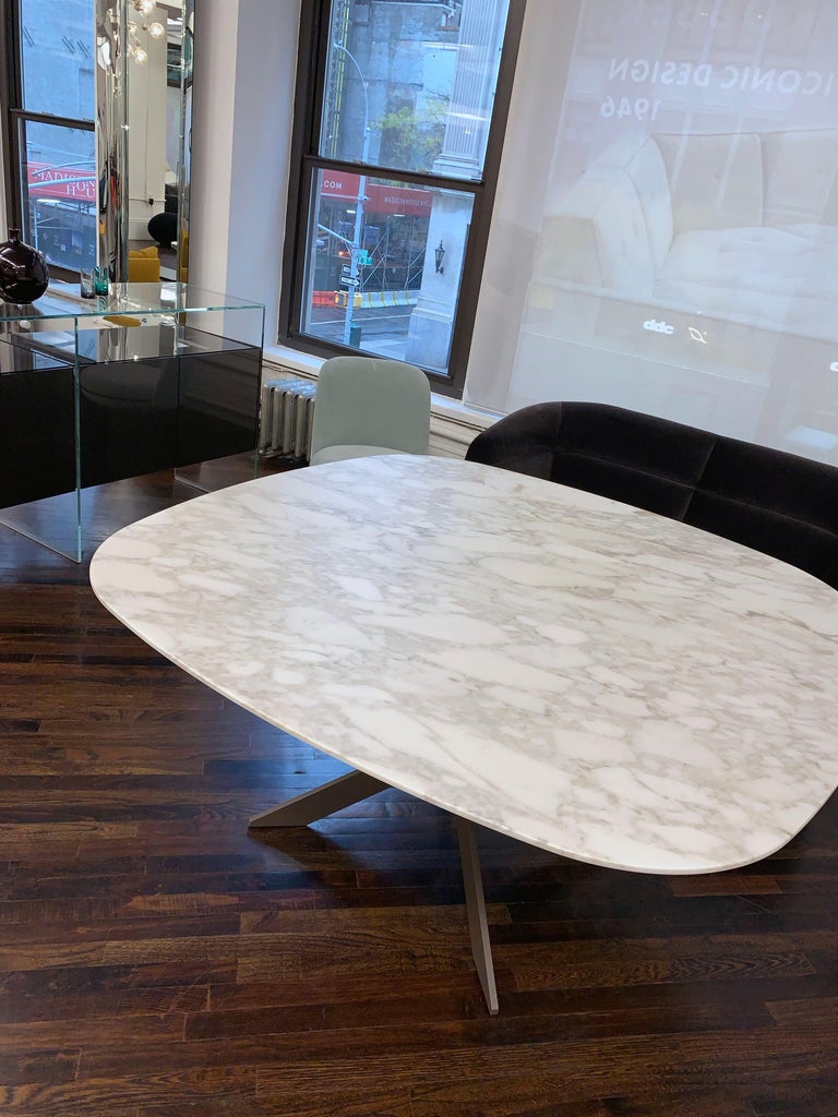 Desalto Iblea Marble Table at 1stDibs