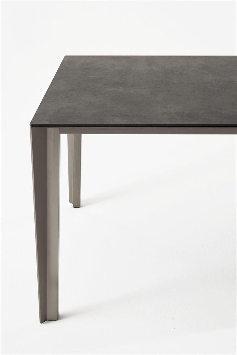 Table personnalisable en peau de Desalto conçue par Marco Acerbis en vente 3