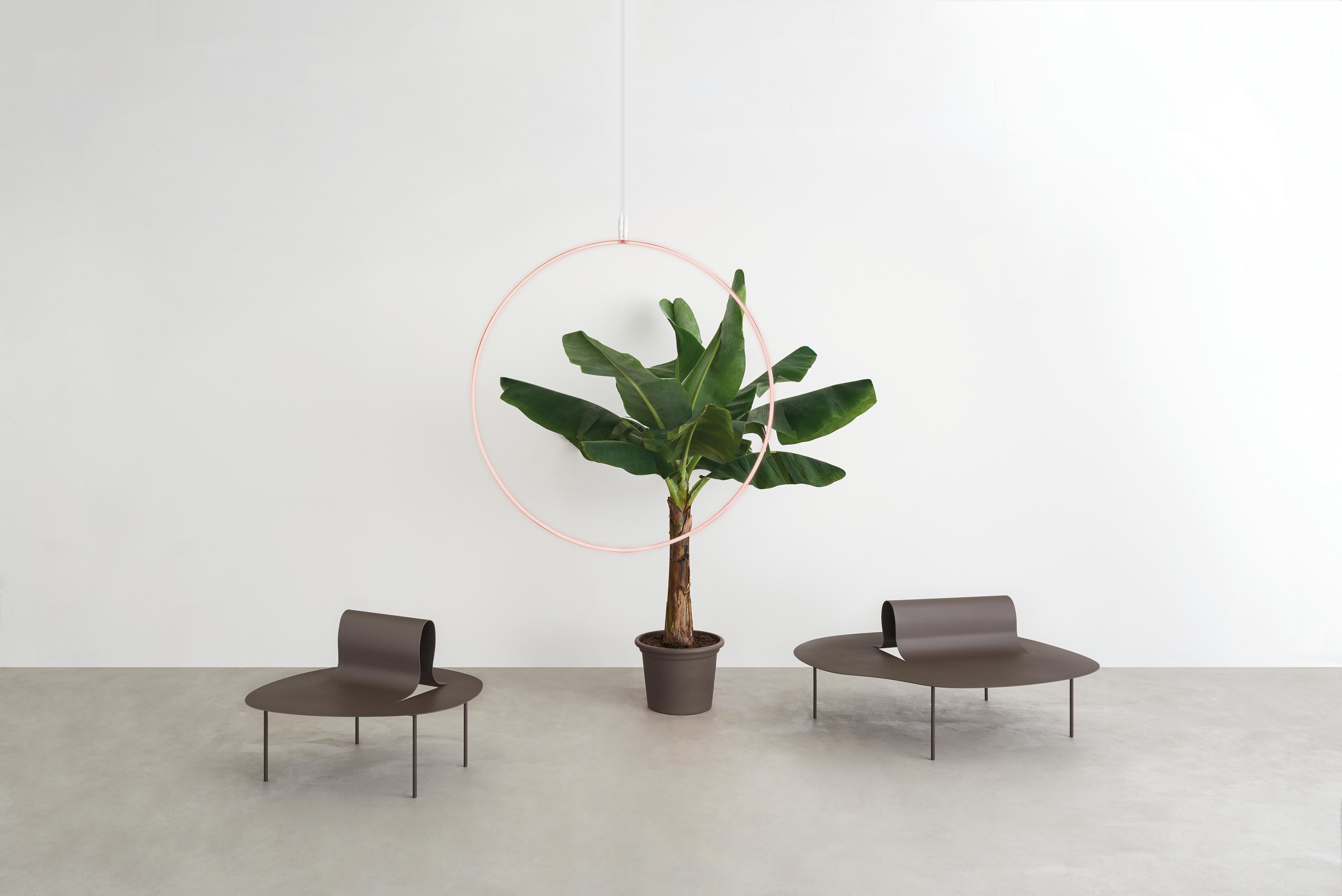 Banco de salón Desalto SOFTER THAN STEEL By Nendo Metal en venta