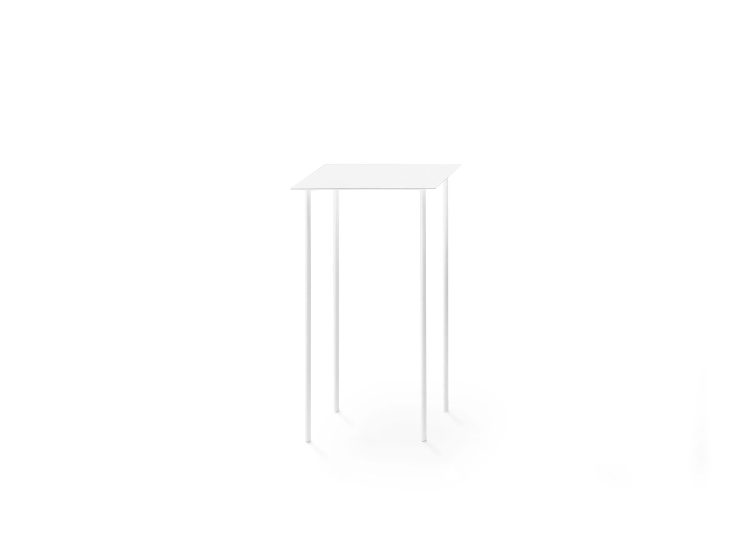Desalto SOFTER THAN STEEL Beistelltisch von Nendo im Angebot 12