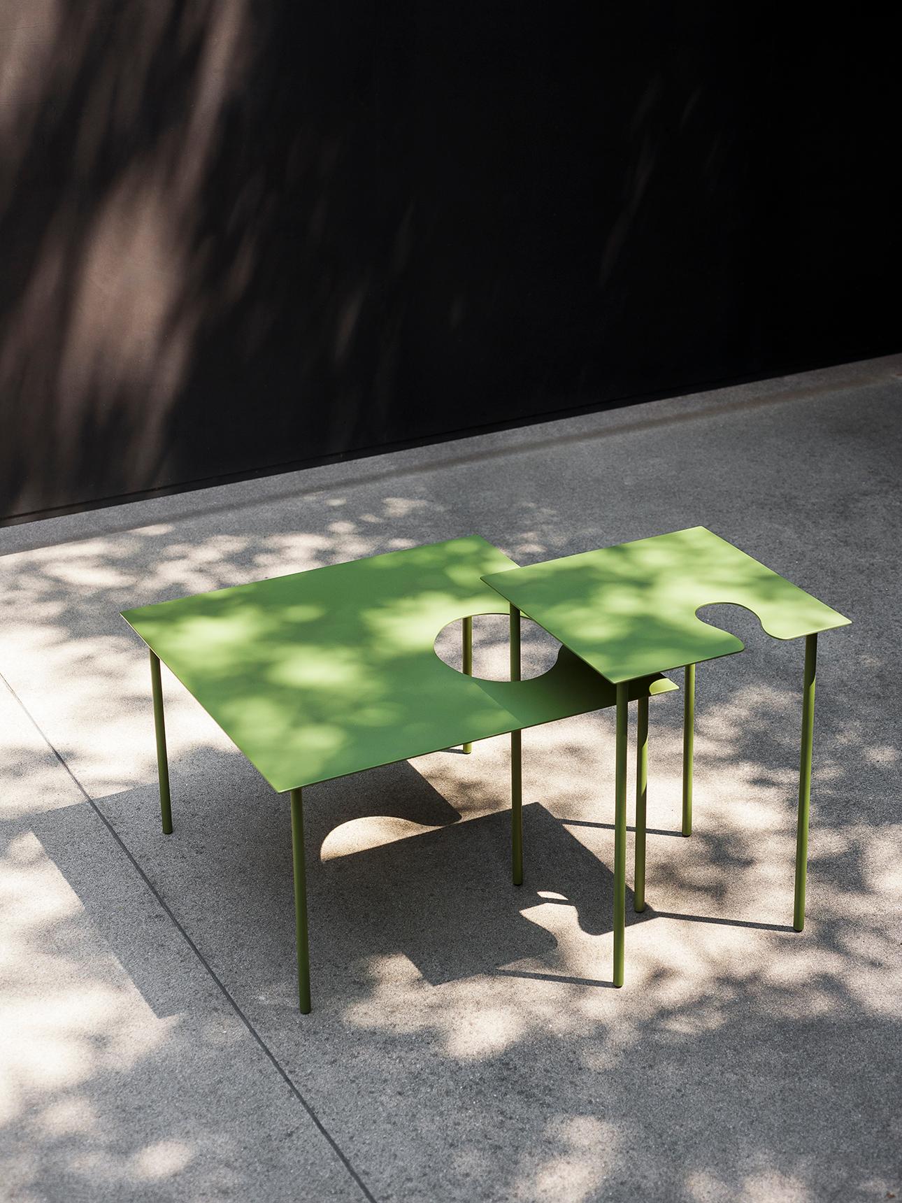 Desalto SOFTER THAN STEEL Beistelltisch von Nendo im Zustand „Neu“ im Angebot in Brooklyn, NY