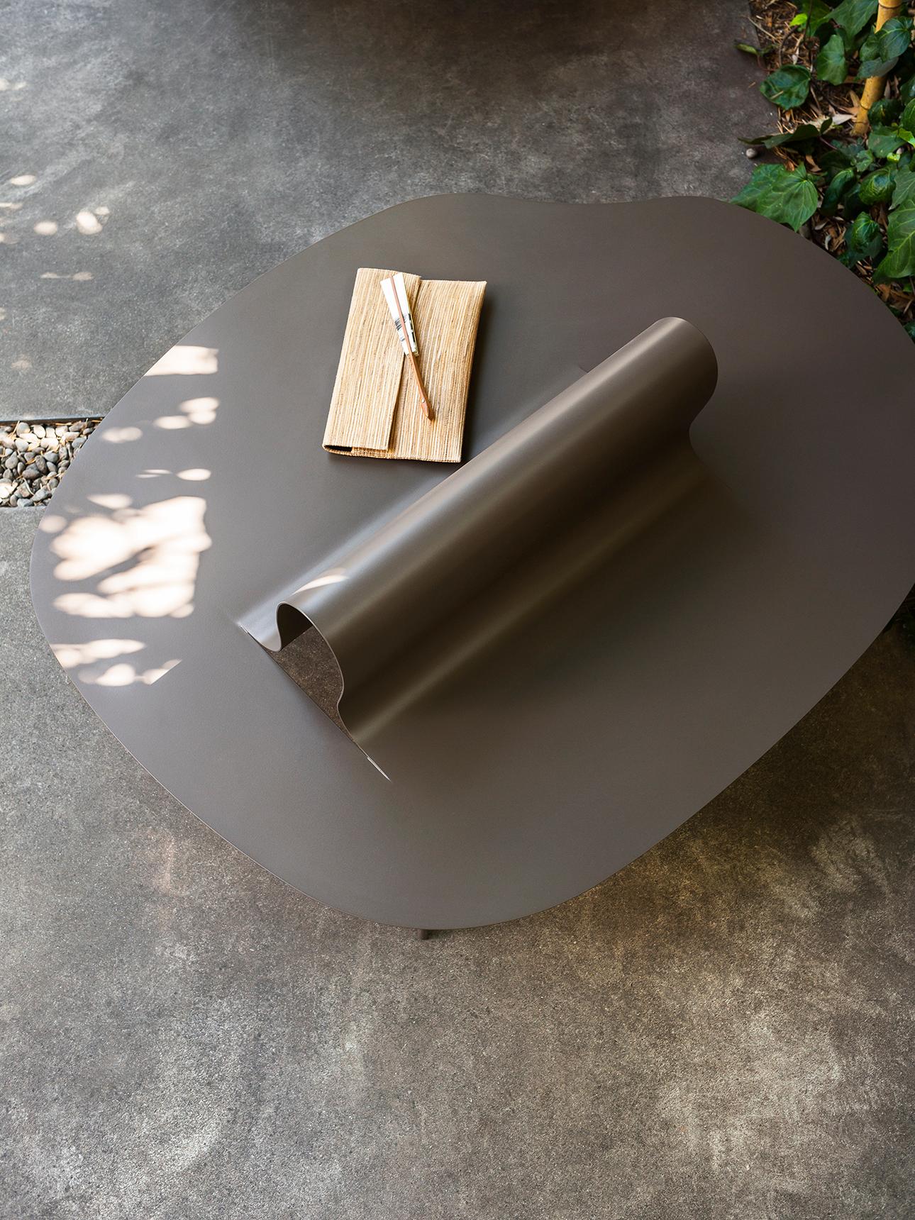 Petit banc Desalto plus SoftER THAN STEEL de Nendo en vente 6
