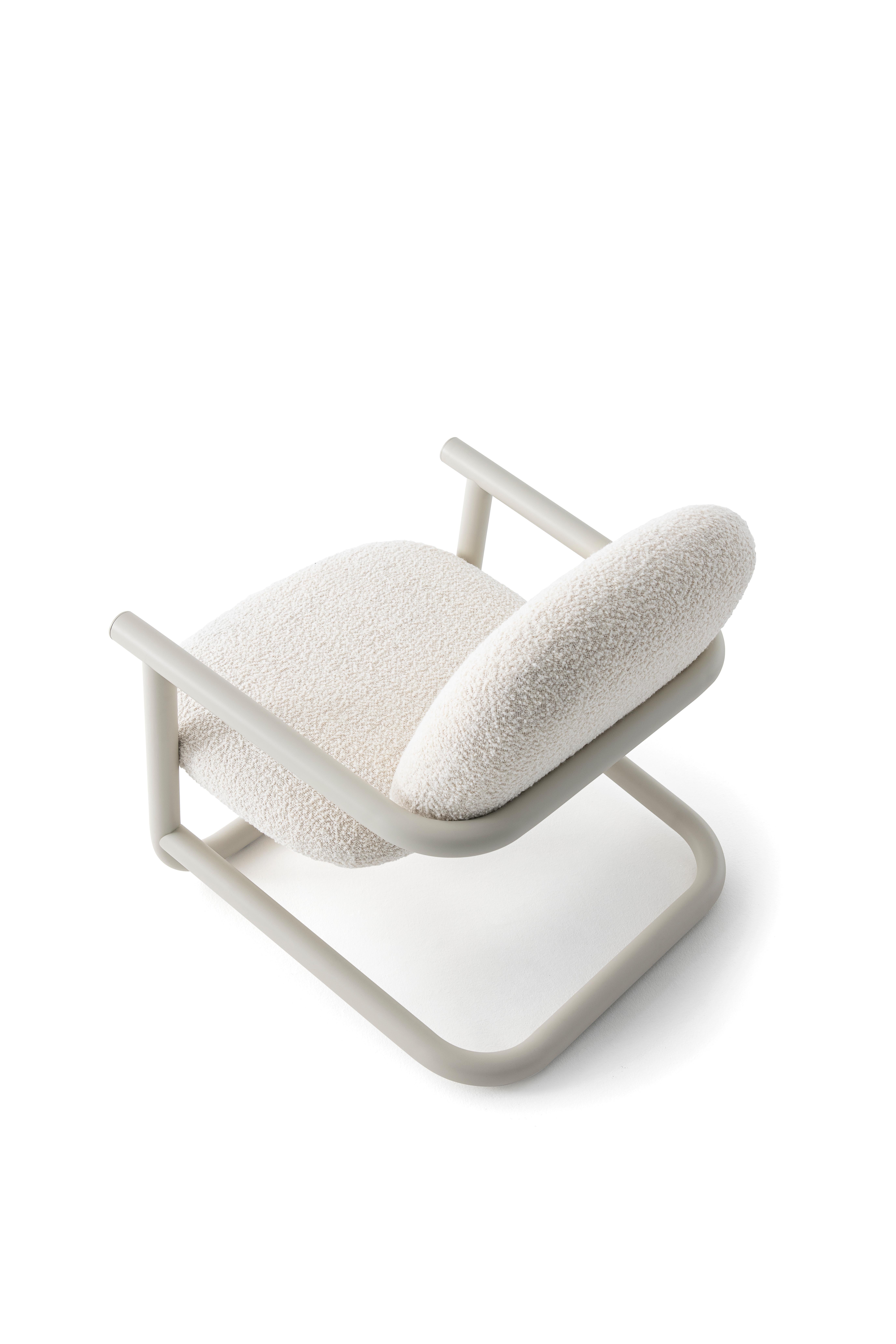 Italian Desalto STRONG SPECIAL lounge chair By Eugeni Quitllet For Sale