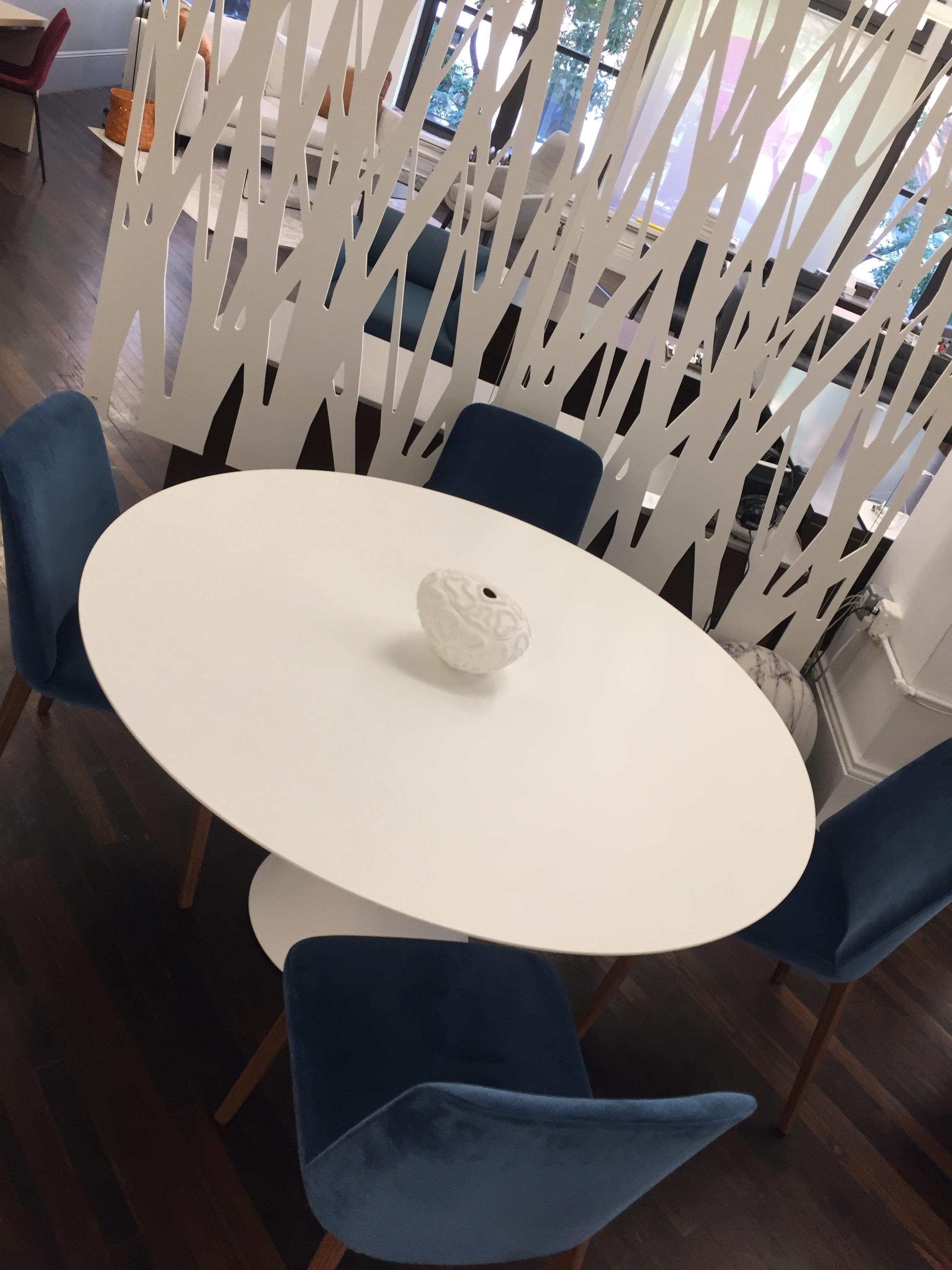 Desalto White Round Clay Table 6