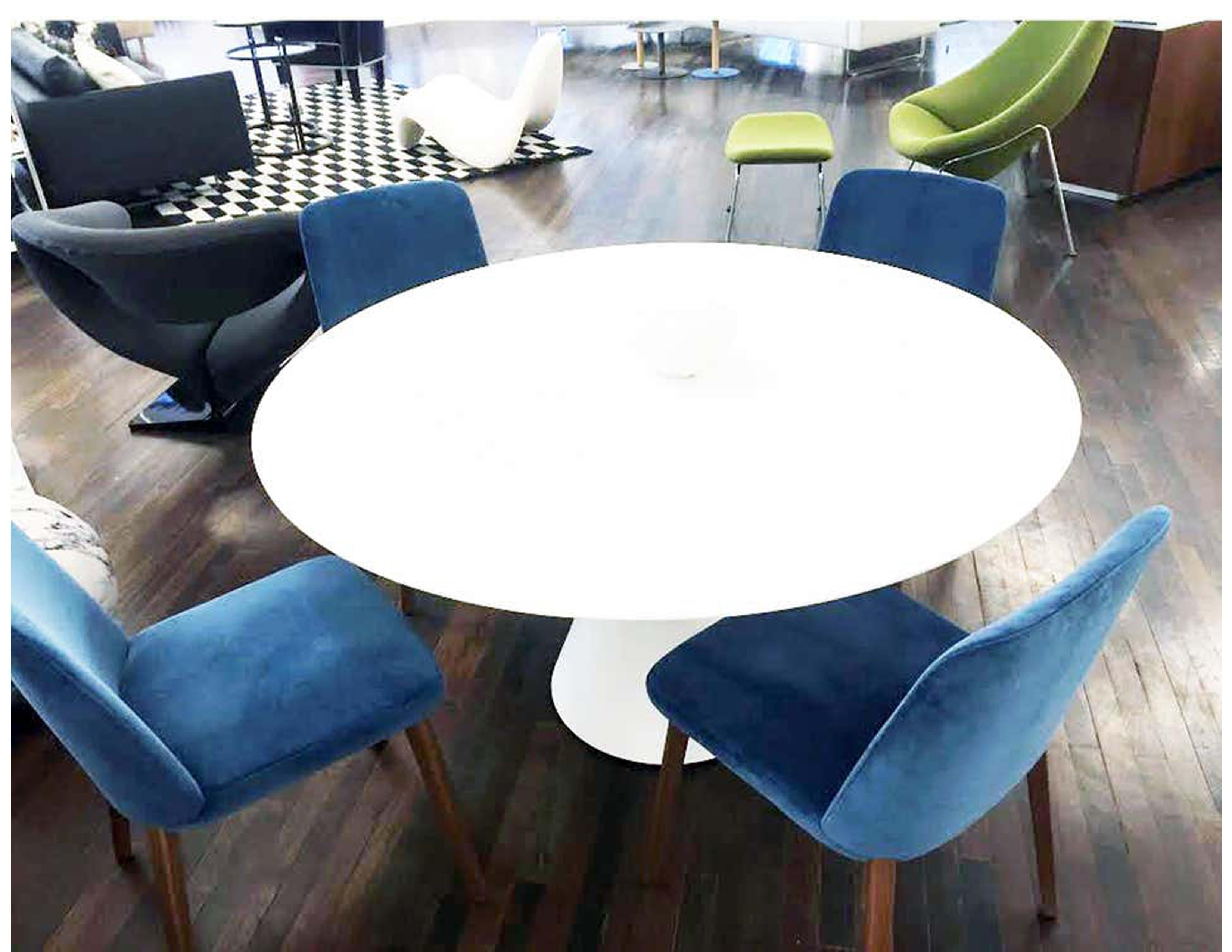 Desalto White Round Clay Table 1