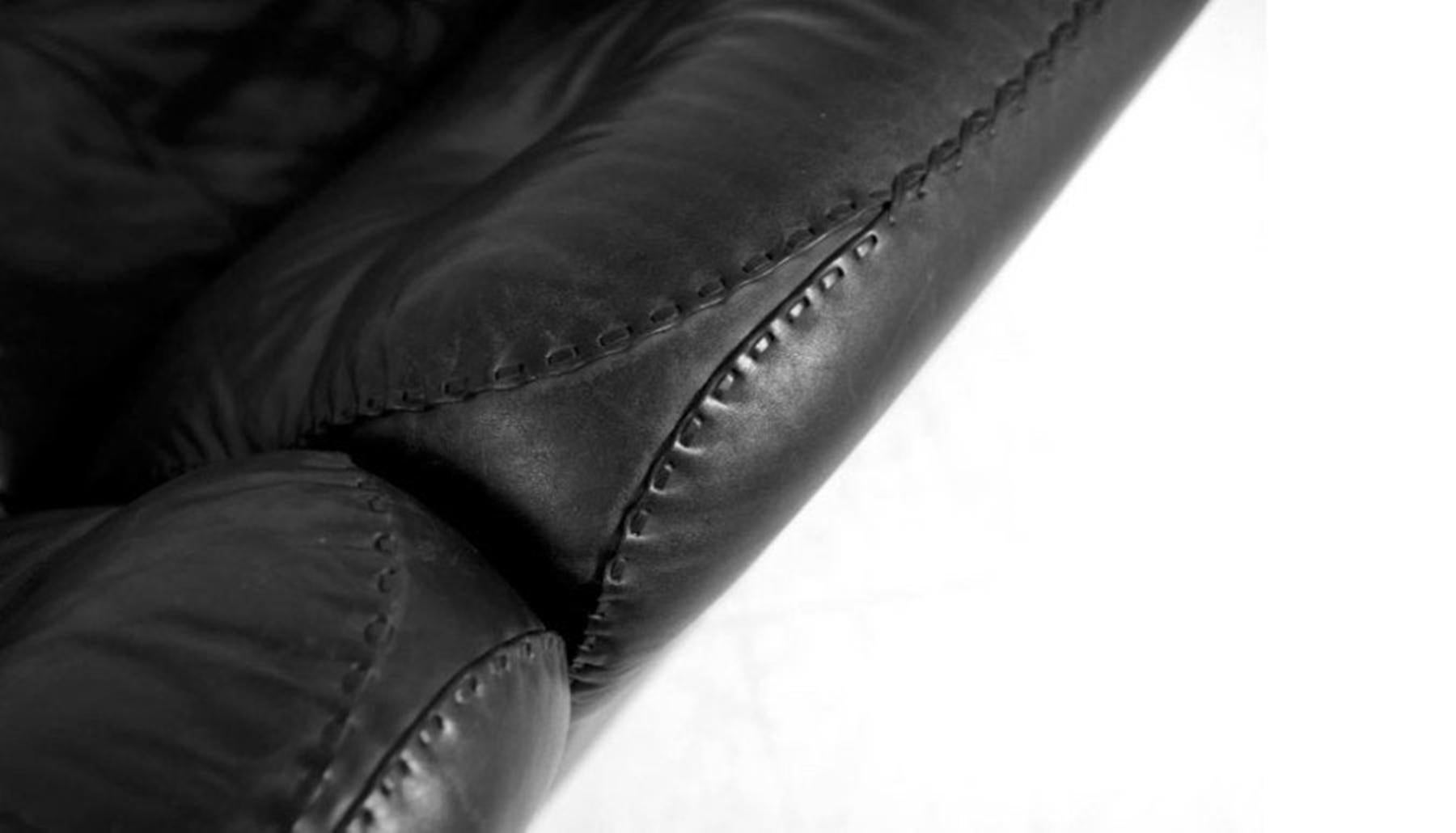 DeSede 3 Seater Sofa in Black Leather 6