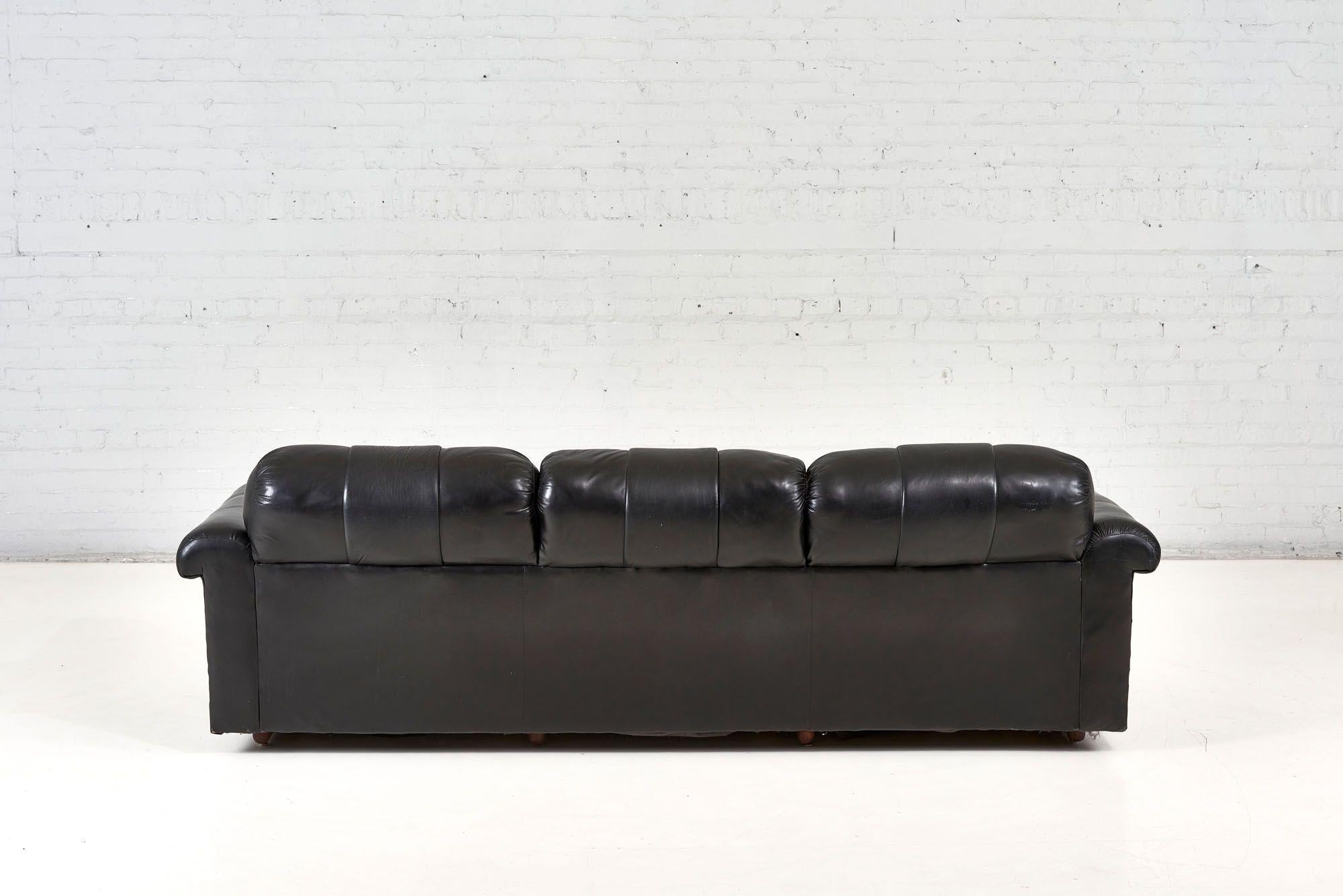 De Sede Black Leather Sofa, 1970 For Sale 1