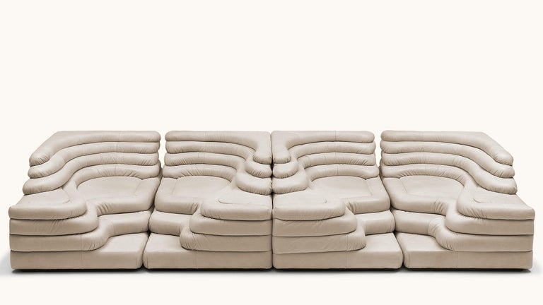 De Sede DS-1025/09 Terrazza Sofa in Perla Upholstery by Ubald Klug For Sale 4