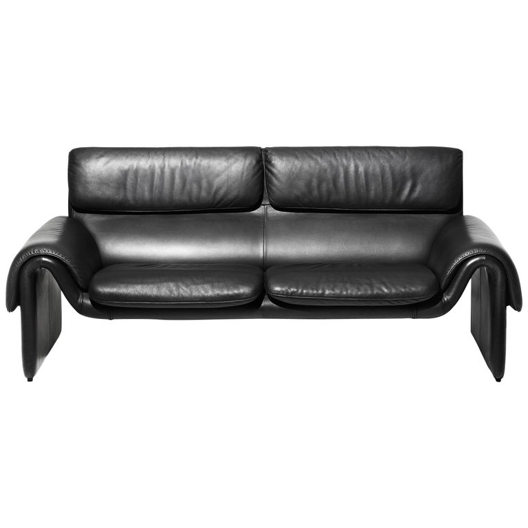 De Sede DS-2011 Two-Seat Sofa in Black Upholstery by De Sede Design Team  For Sale at 1stDibs | de sede ds2011, ds-2011, de sede 2011
