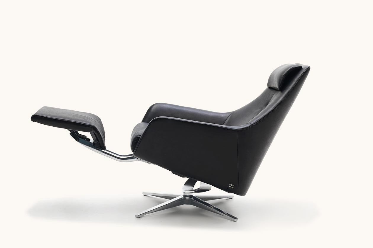 Modern De Sede DS-277 Armchair with Footrest in Black Upholstery by Christian Werner For Sale