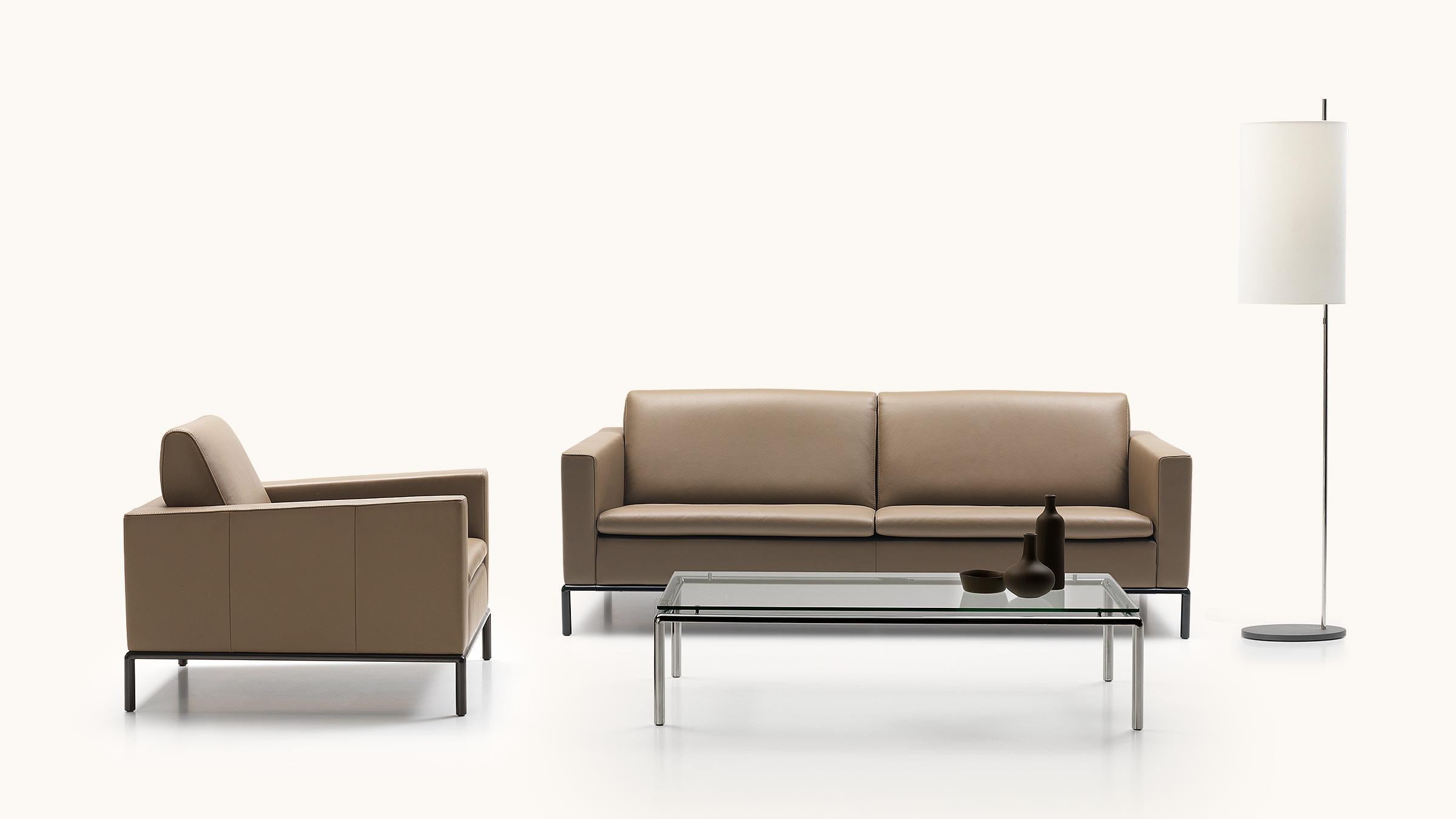 Moderne Canapé à trois places DS-4 en tissu olive De Sede d'Antonella Scarpitta en vente