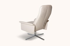 De Sede DS 55 High Back Chair in White Leather Upholstery by De Sede Design Team
