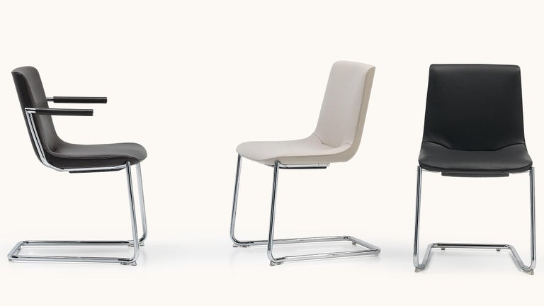 Modern De Sede DS-718 Chair in Snow Upholstery with Steel Legs by Claudio Bellini For Sale