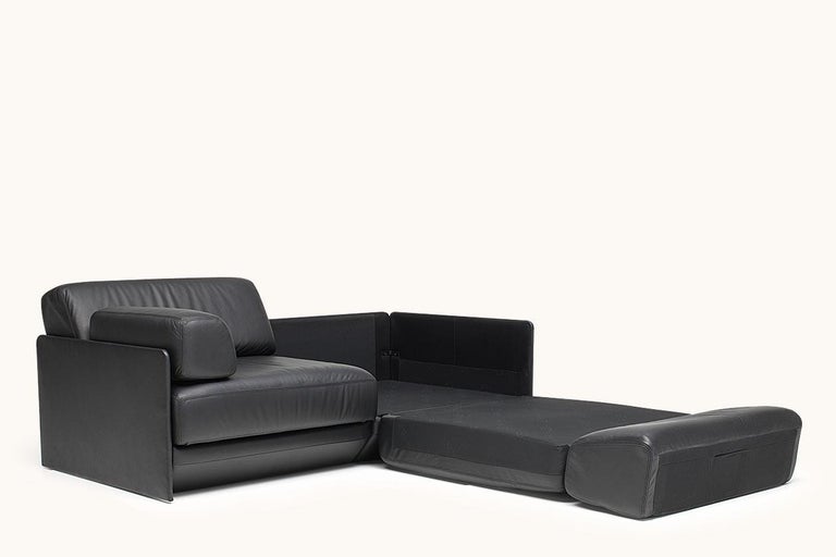 Swiss De Sede DS 76 Two-Seat Sofa Bed in Black Upholstery by De Sede Design Team For Sale